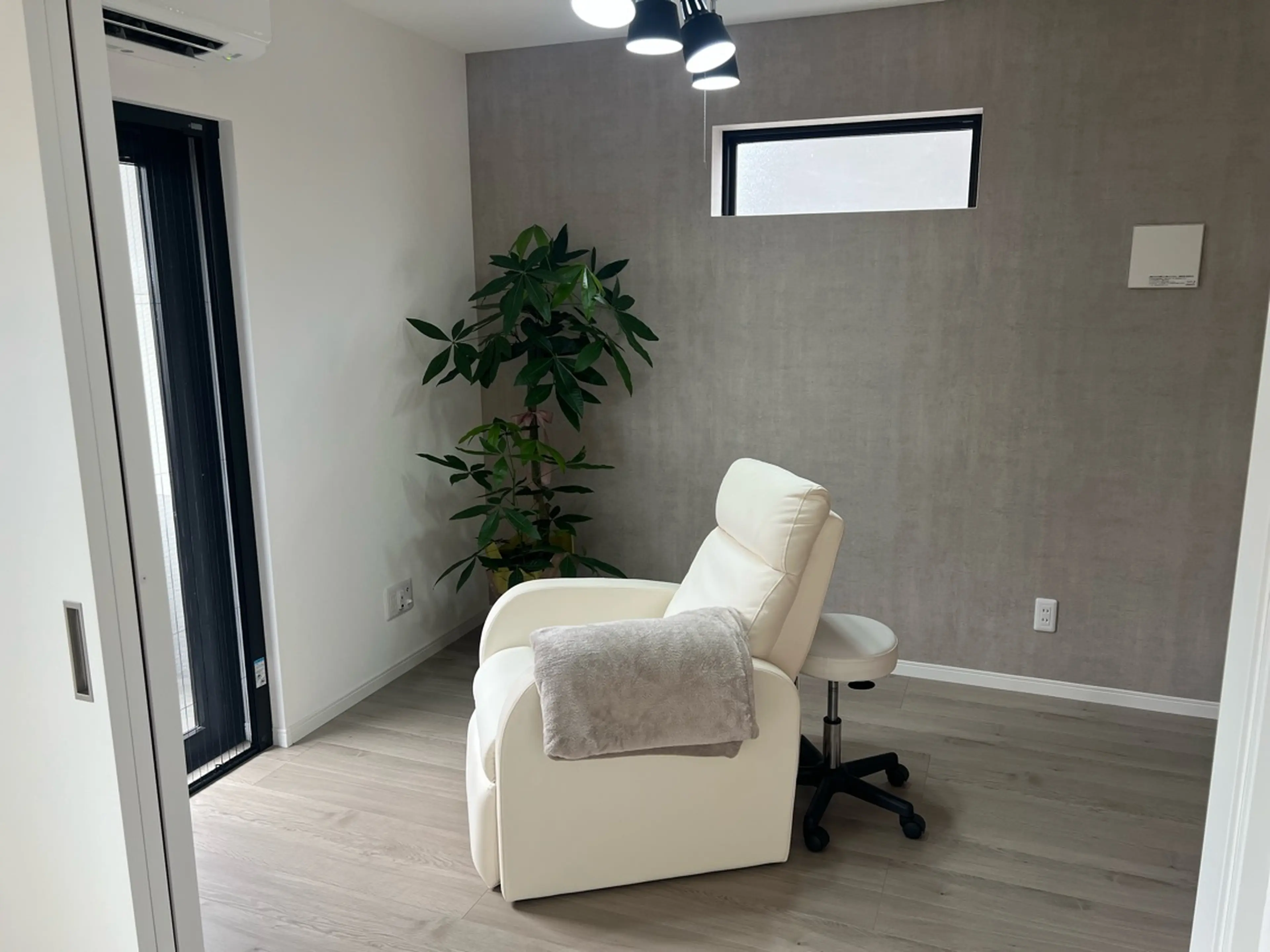 Fere Bright 宮崎店の内観・外観2