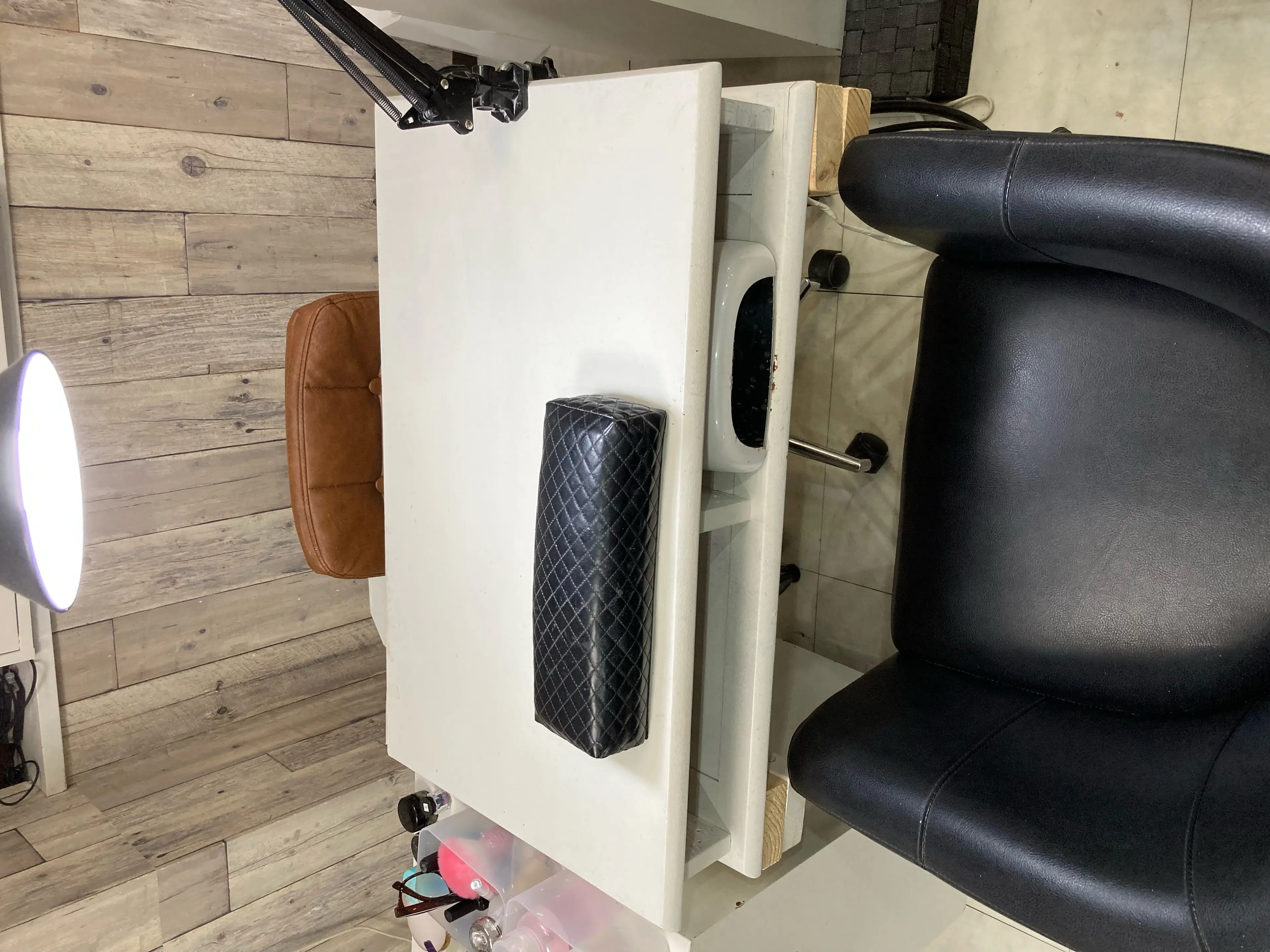 NailALBA Doukeshi Arpの内観・外観3