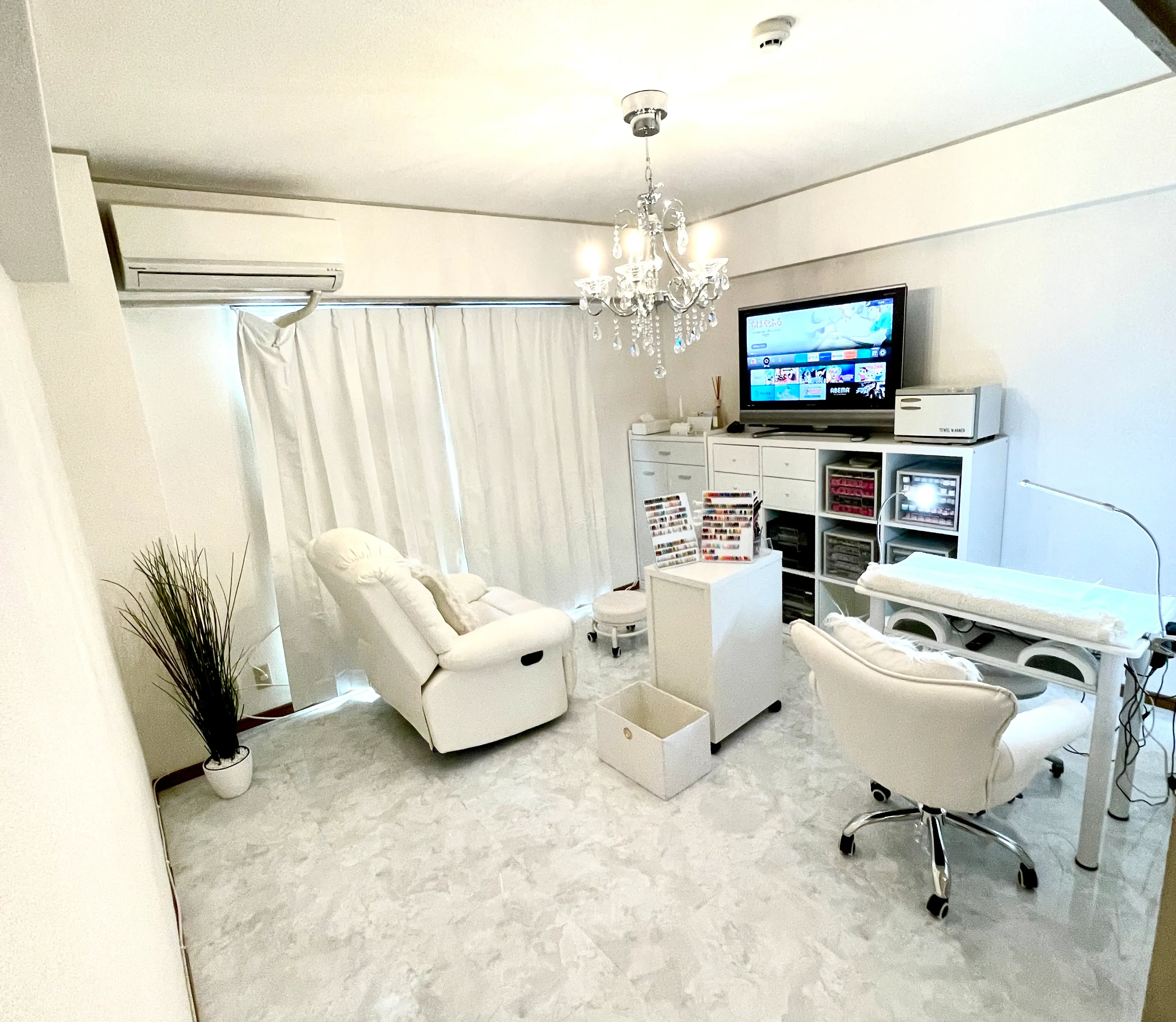 Nail salon LuaRの内観・外観1