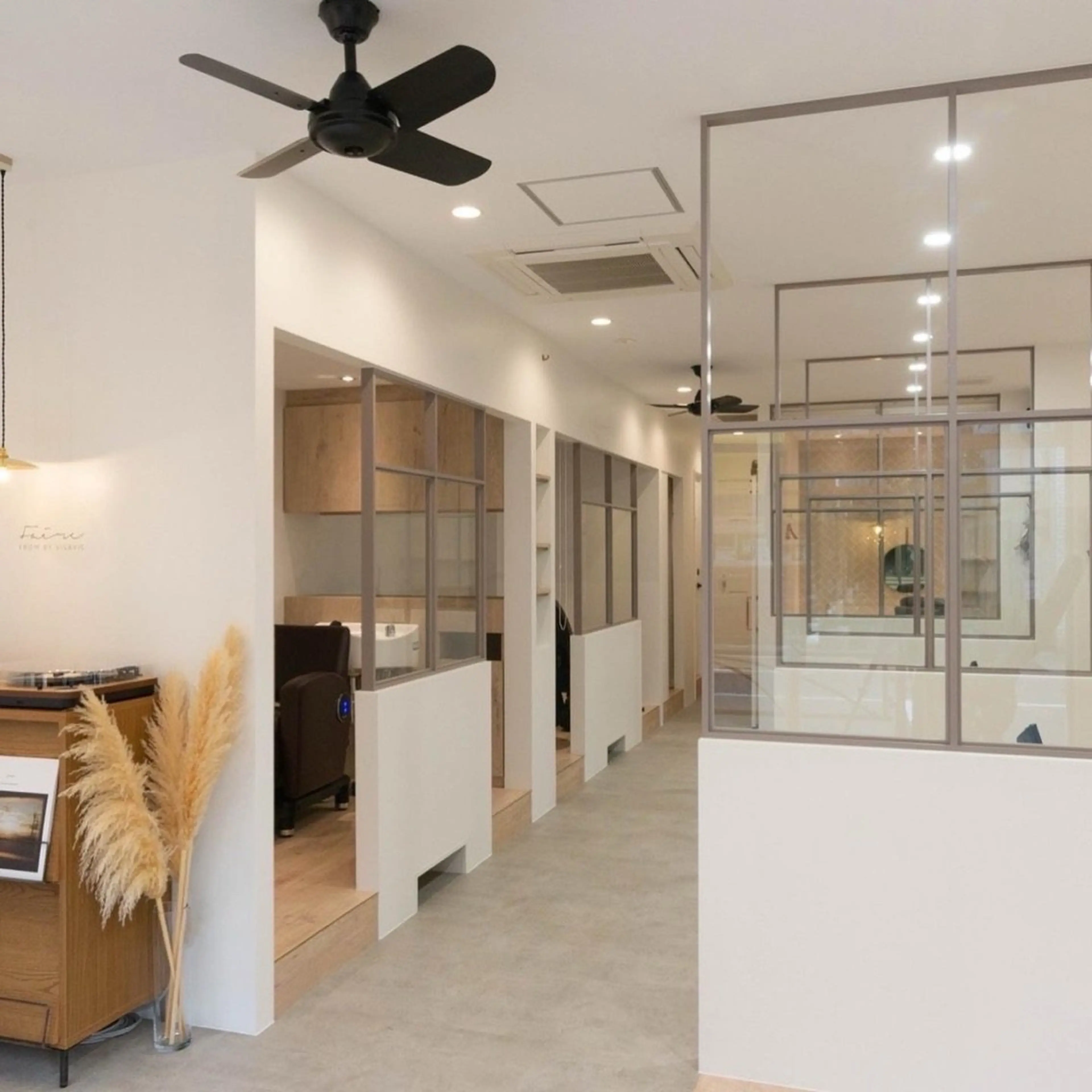 Faireの内観・外観2