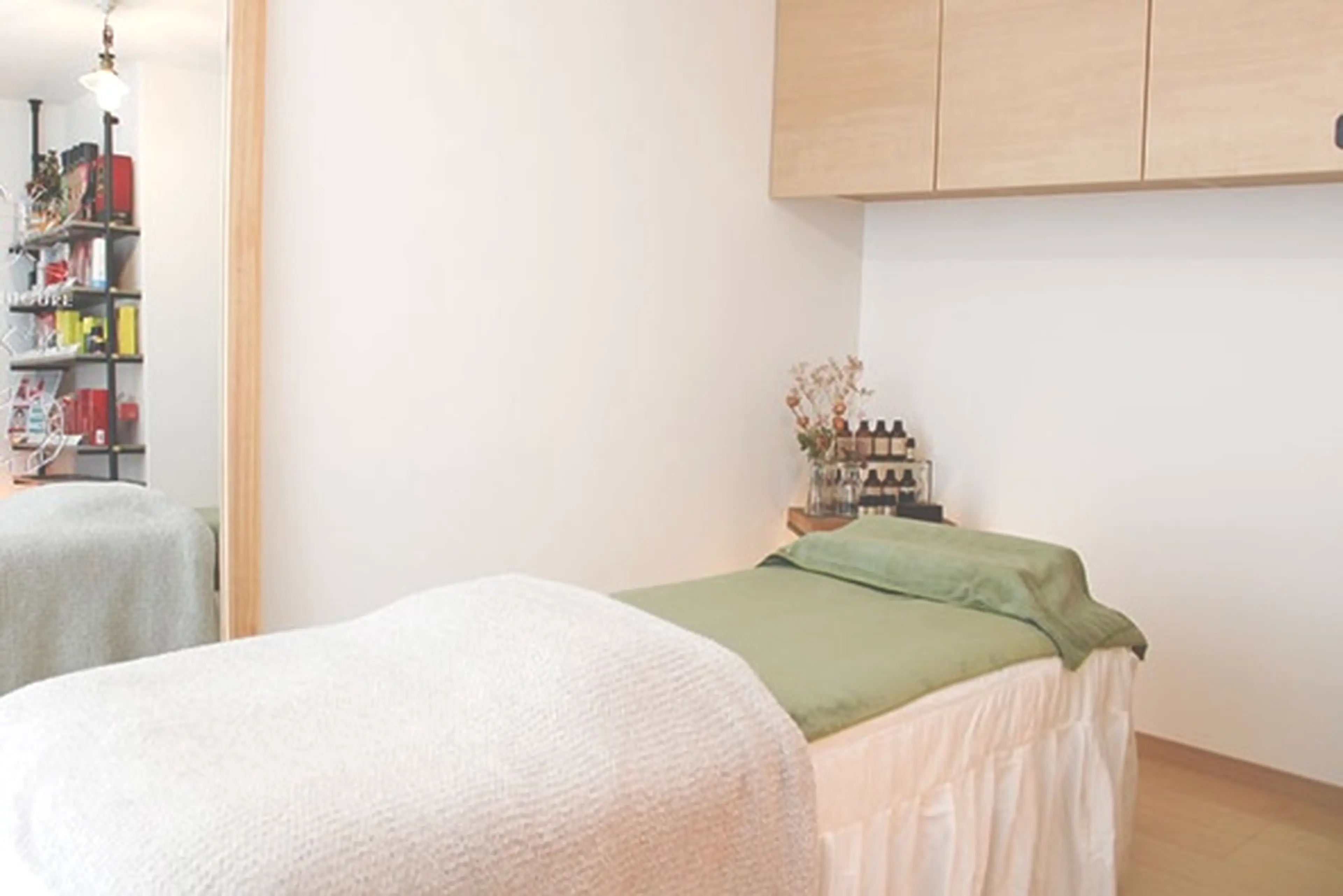 ハーブピーリング|ララピール|毛穴洗浄《毛穴・ニキビケア専門店》美しぐれ 溝の口店の内観・外観1