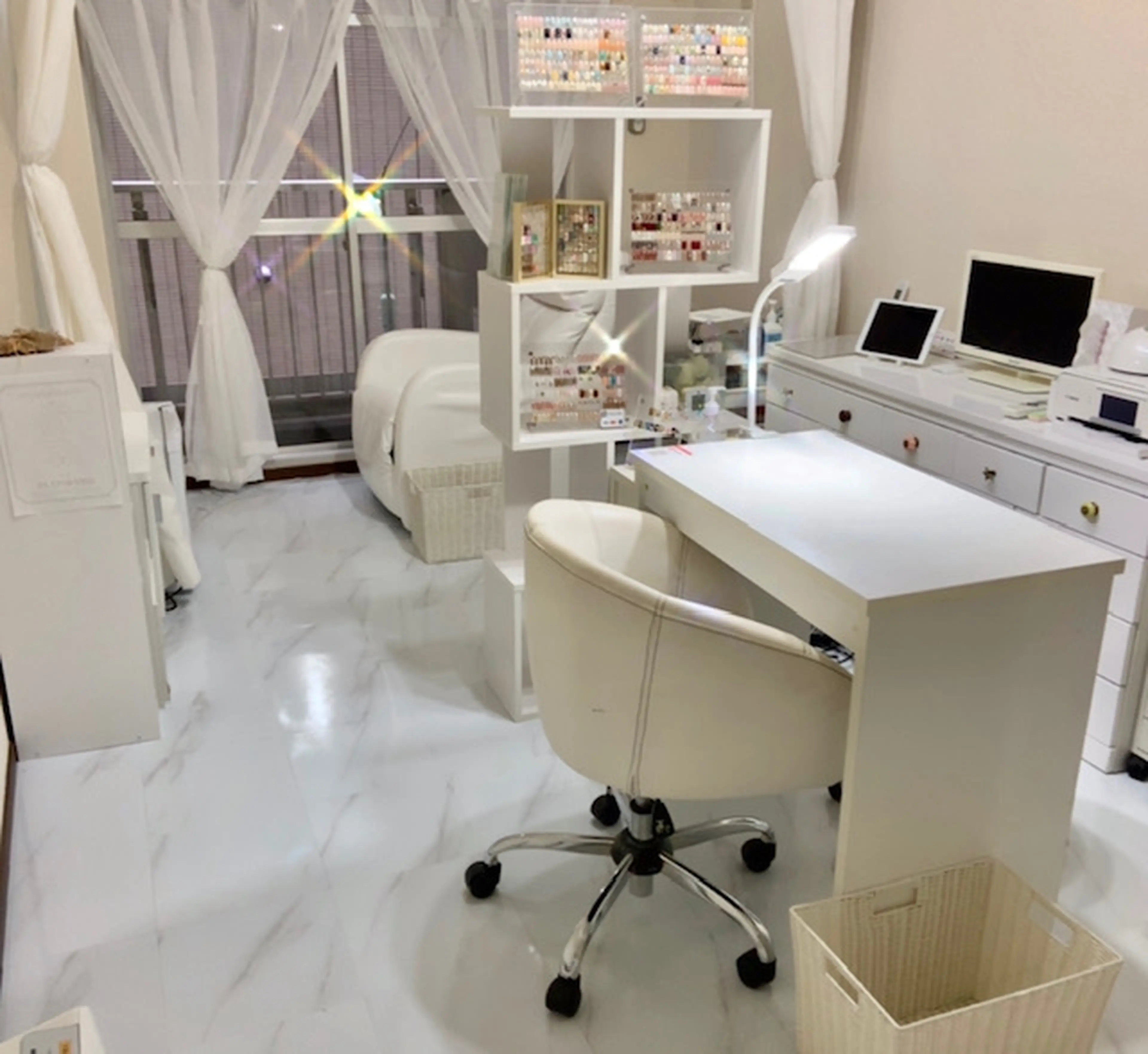 emunailsalonの内観・外観1