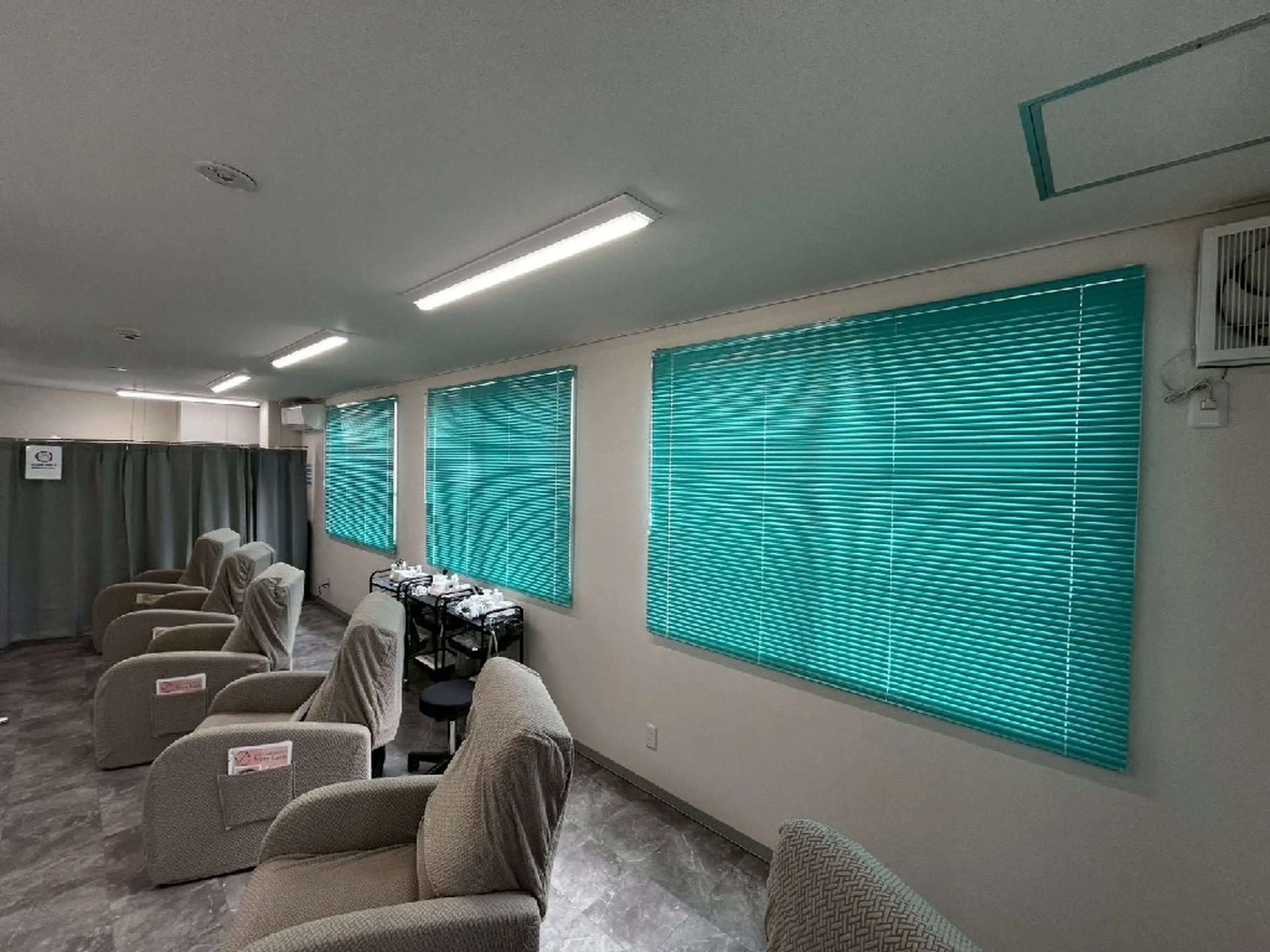 ベリーラッシュ新小岩店の内観・外観2