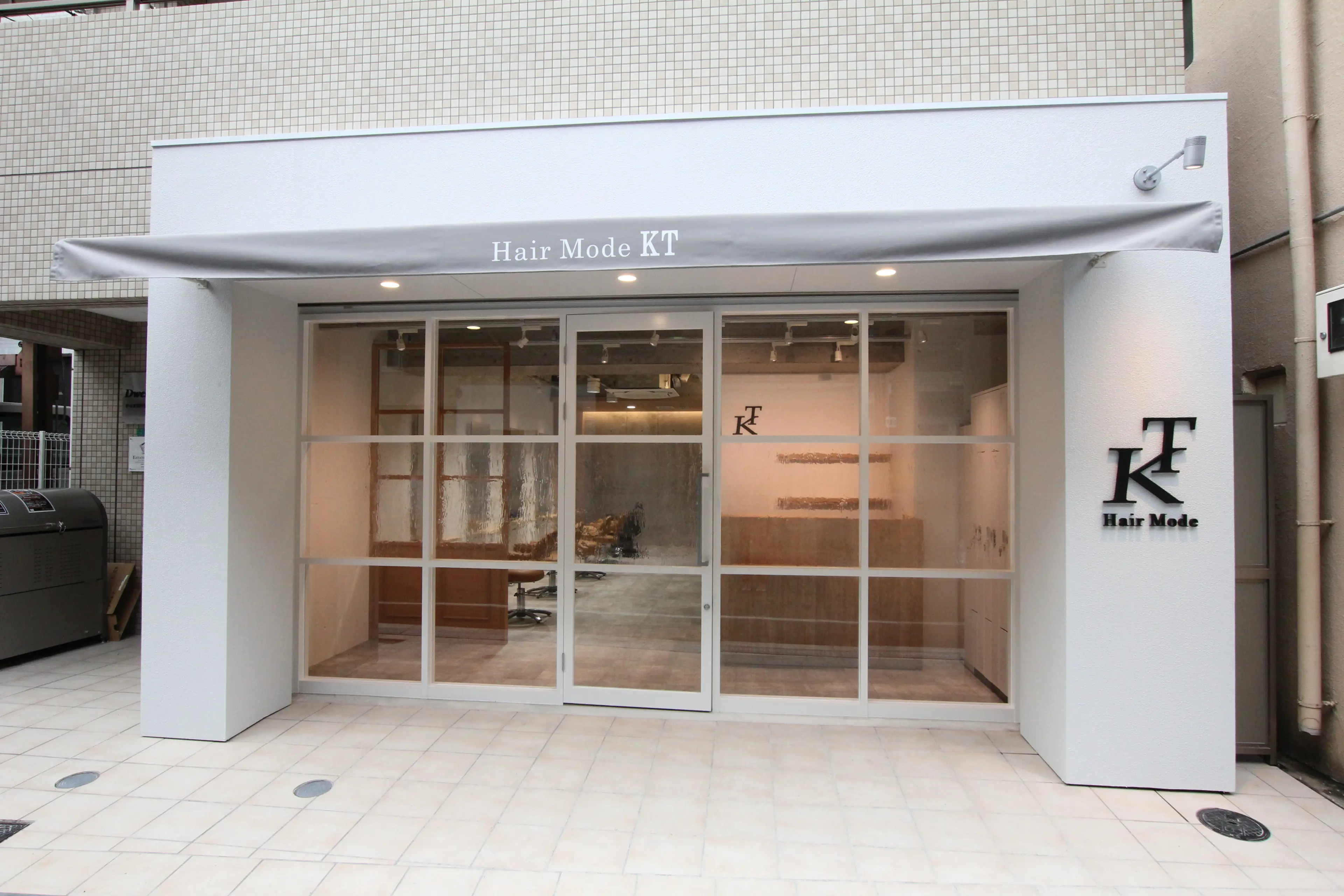 Hair Mode KT 京橋店の内観・外観1