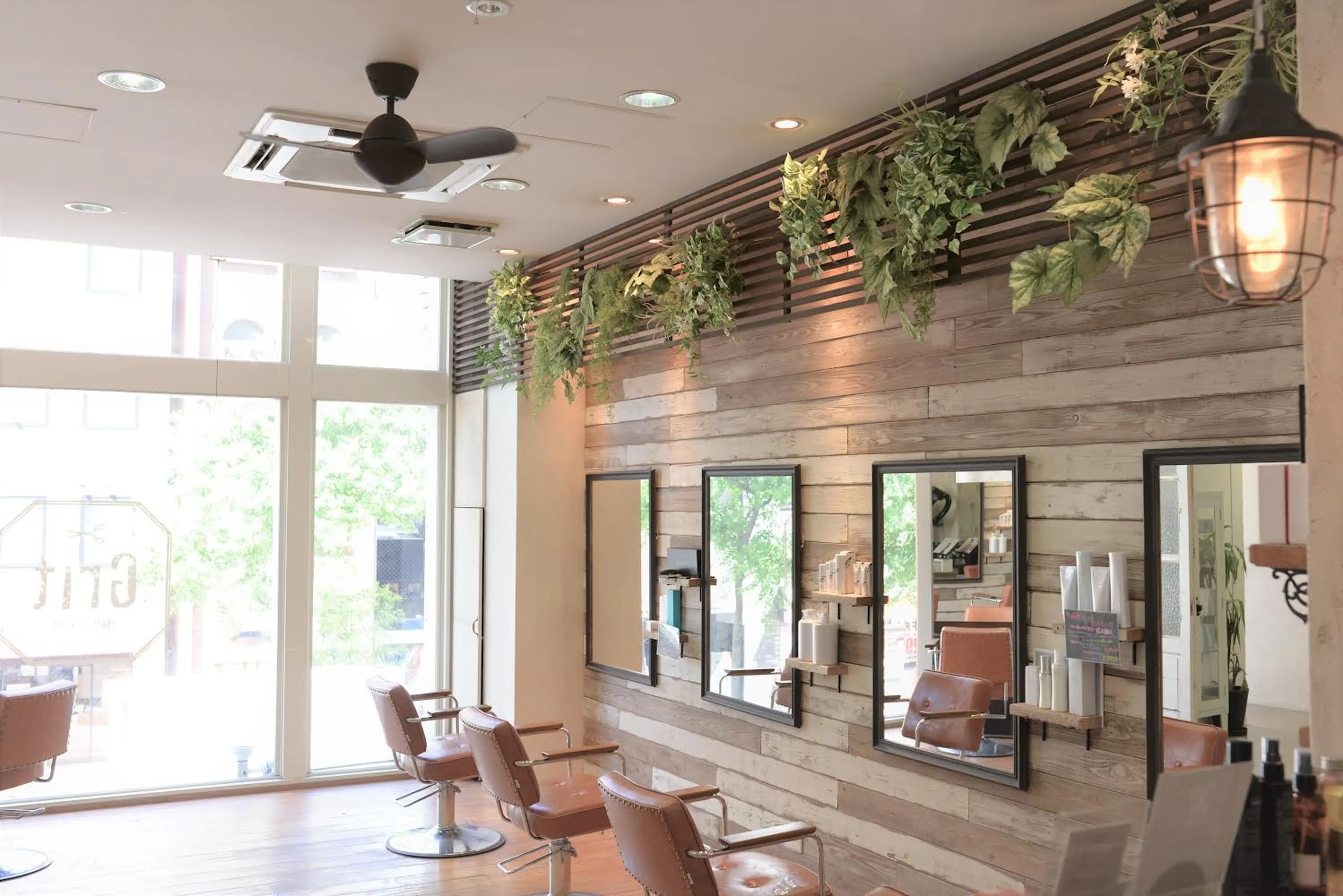 Gritの内観・外観1