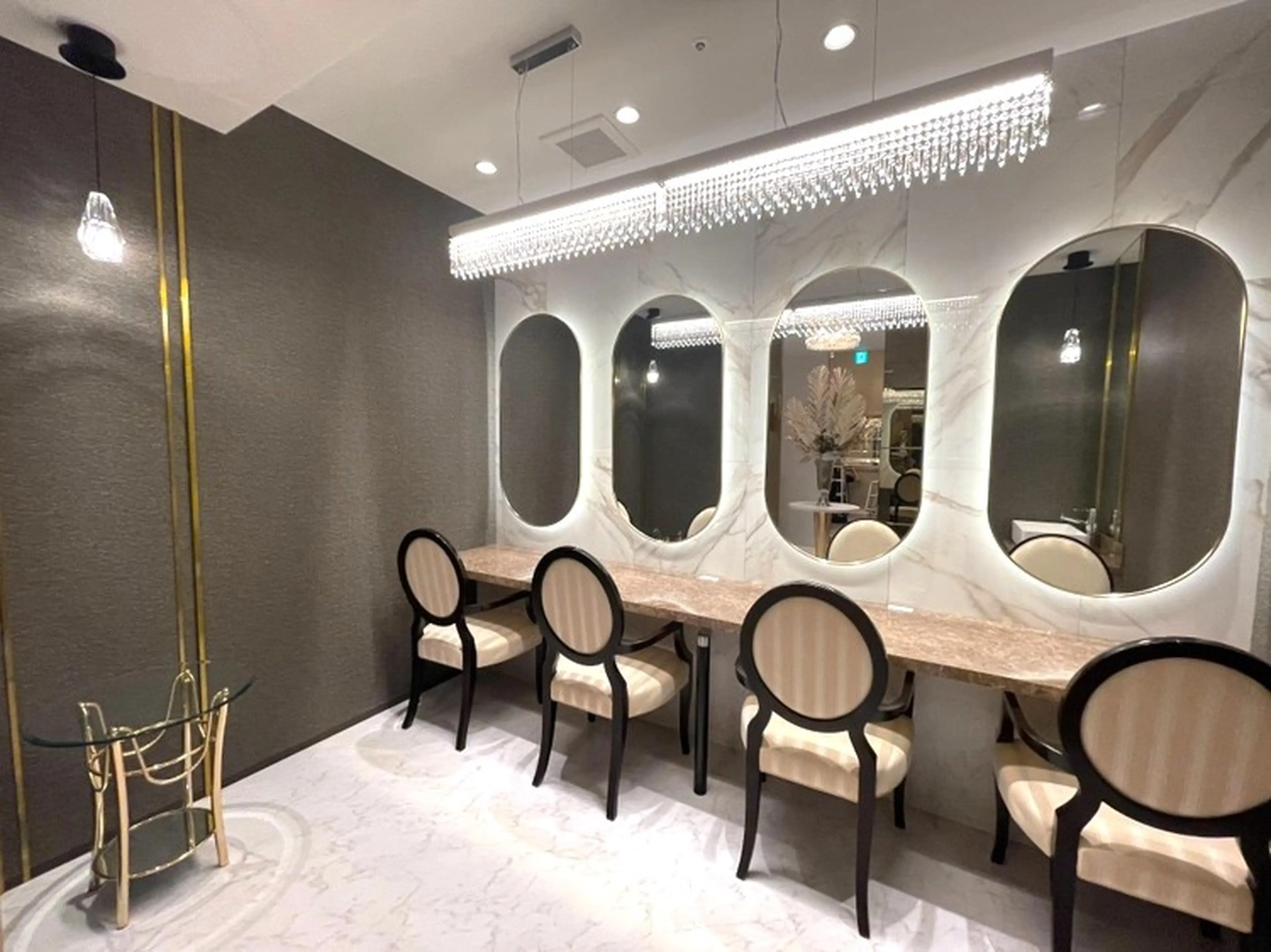 スリムビューティハウス 銀座総本店の内観・外観3