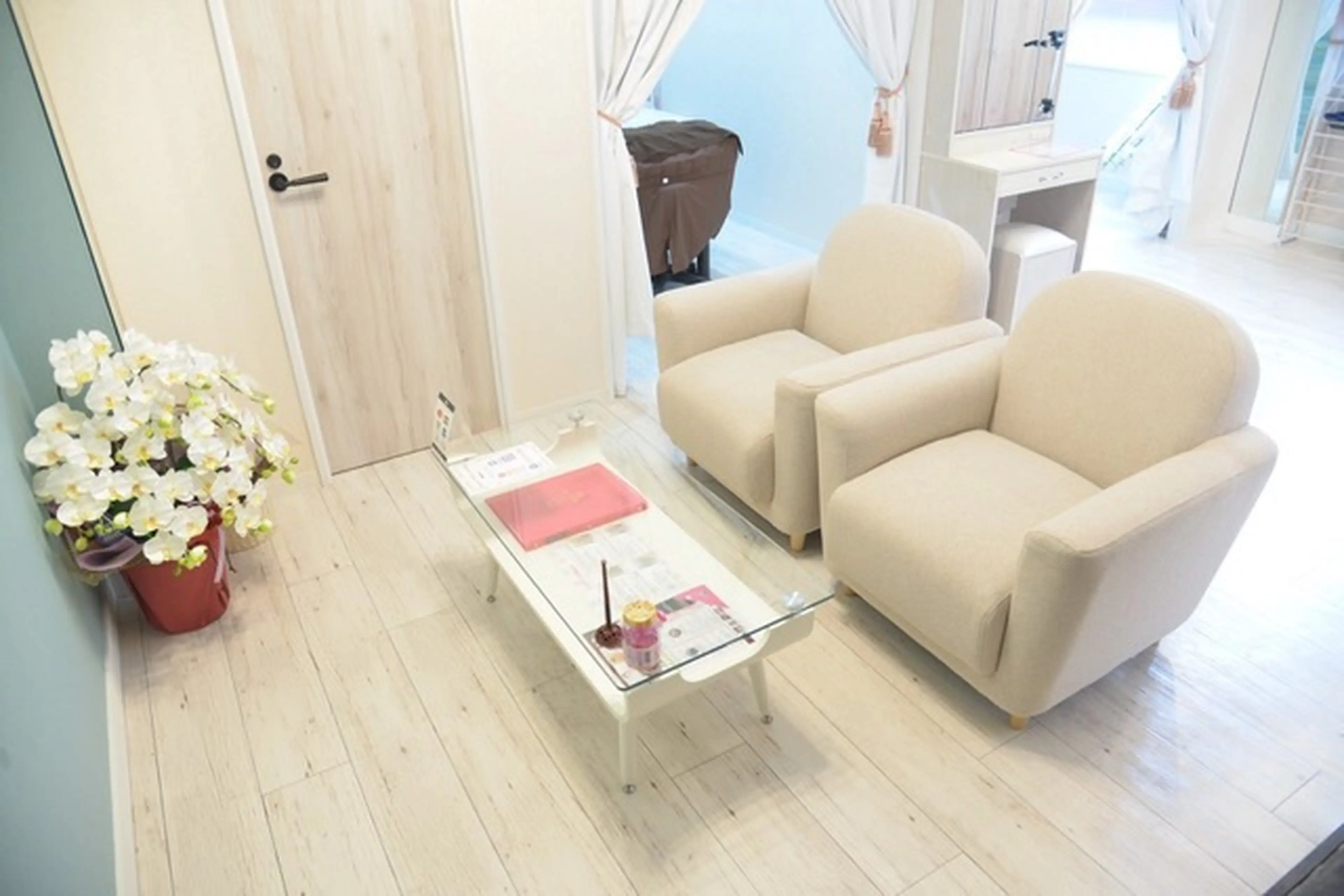 MELLOW WAX 浦和店の内観・外観1