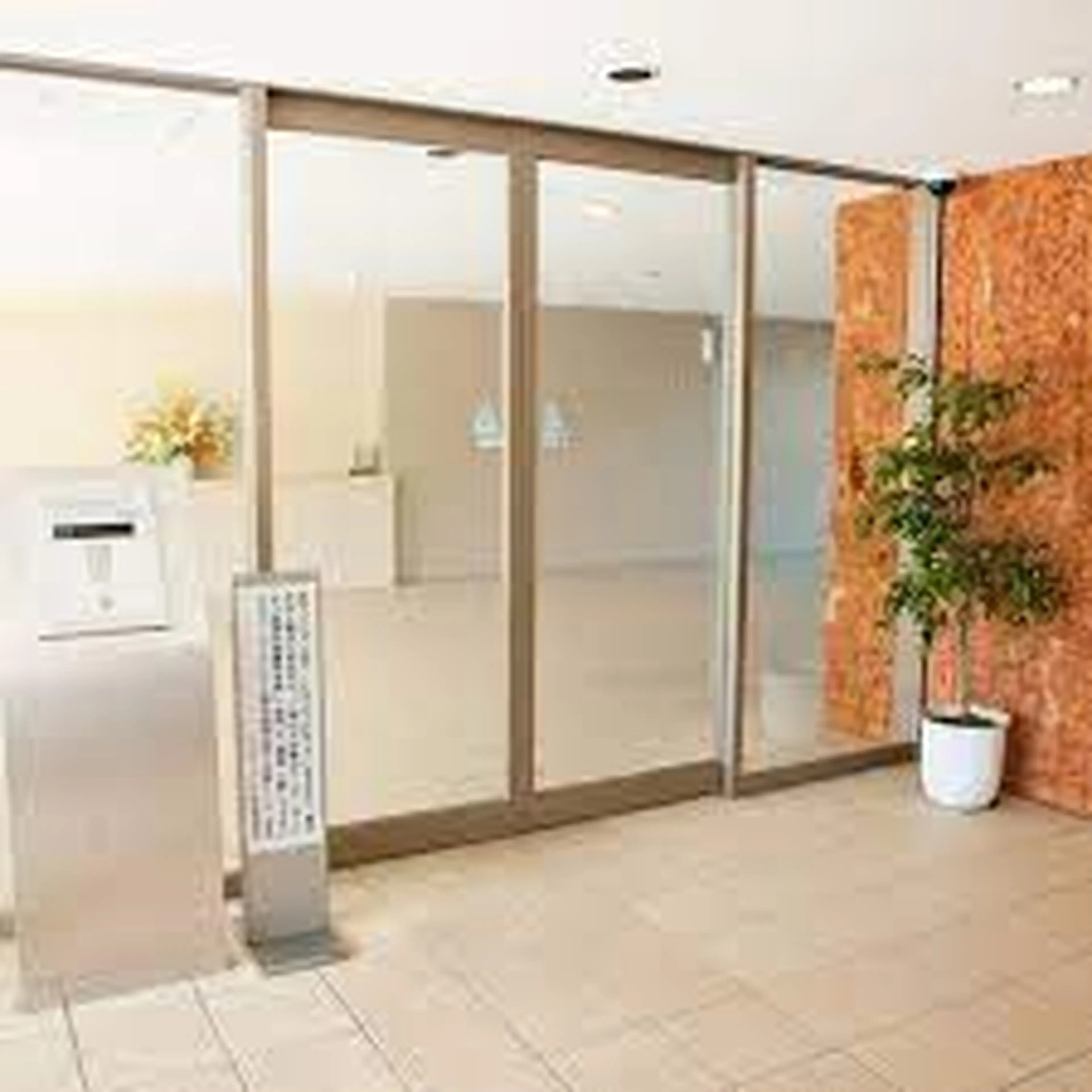 サロンデュショコラの内観・外観1