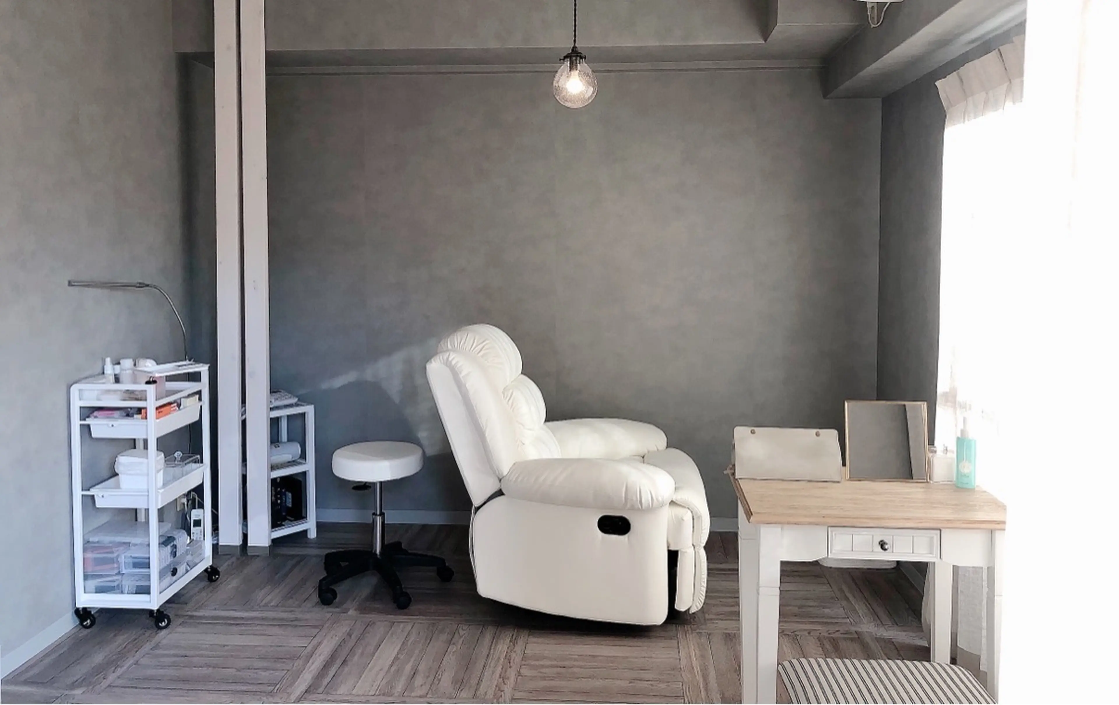 Love  la  by  Swella（ラブラバイスウェラ）の内観・外観1