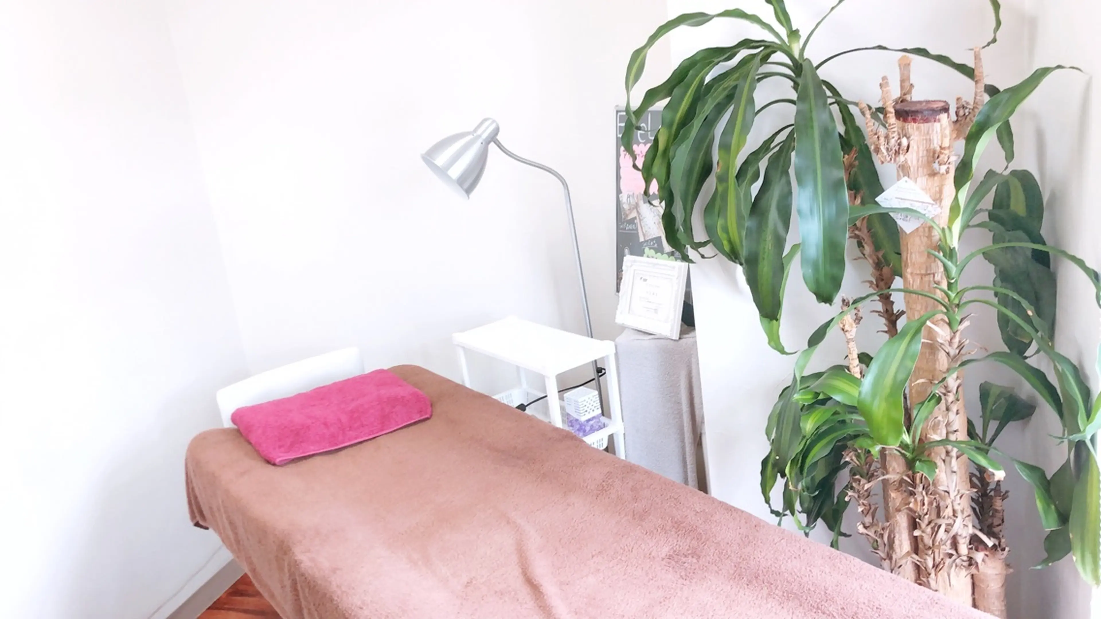 Beautysalon JUPITER(ジュピター)の内観・外観1