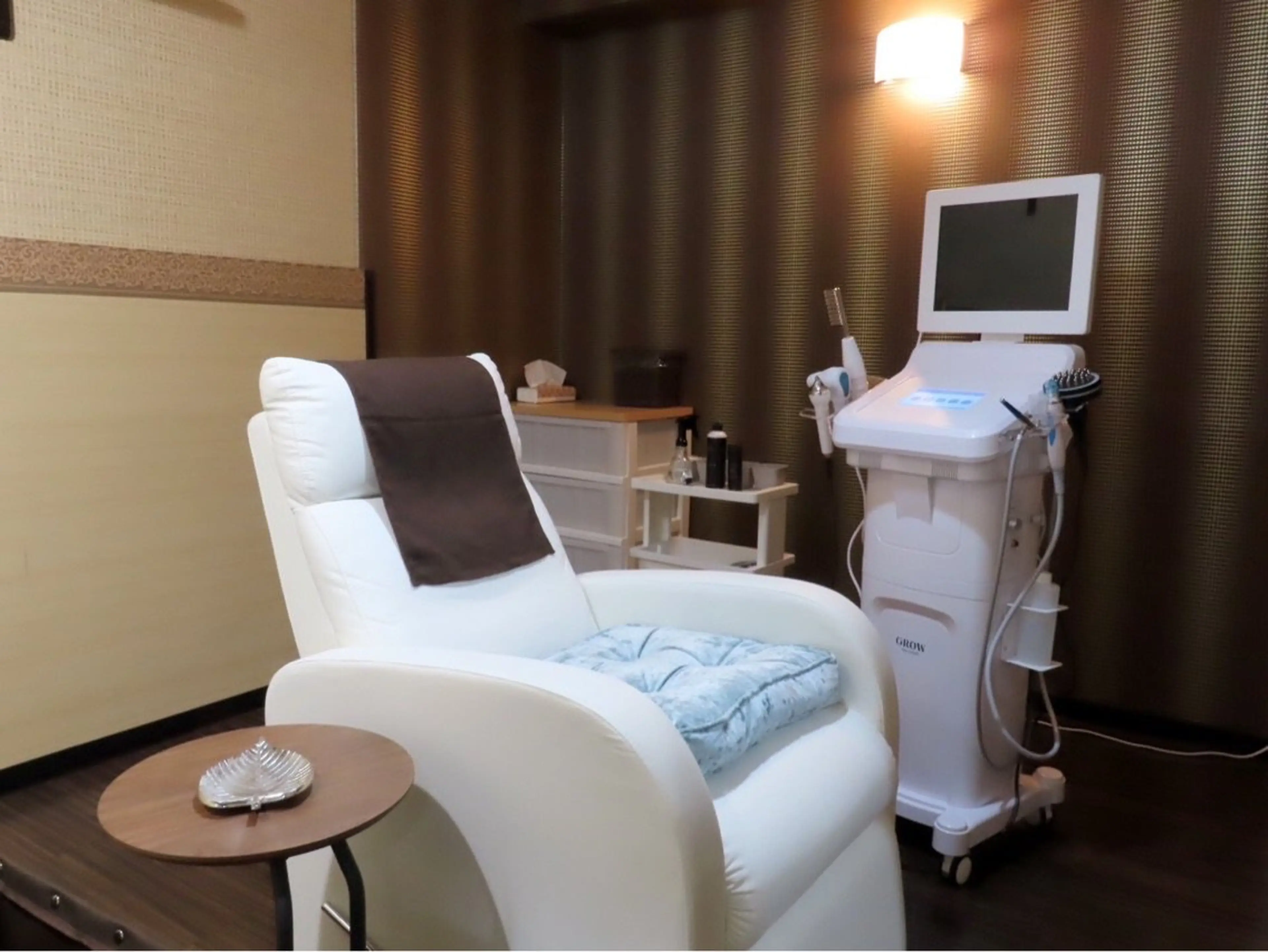 韓国式フェイシャルエステ専門店GROWの内観・外観2