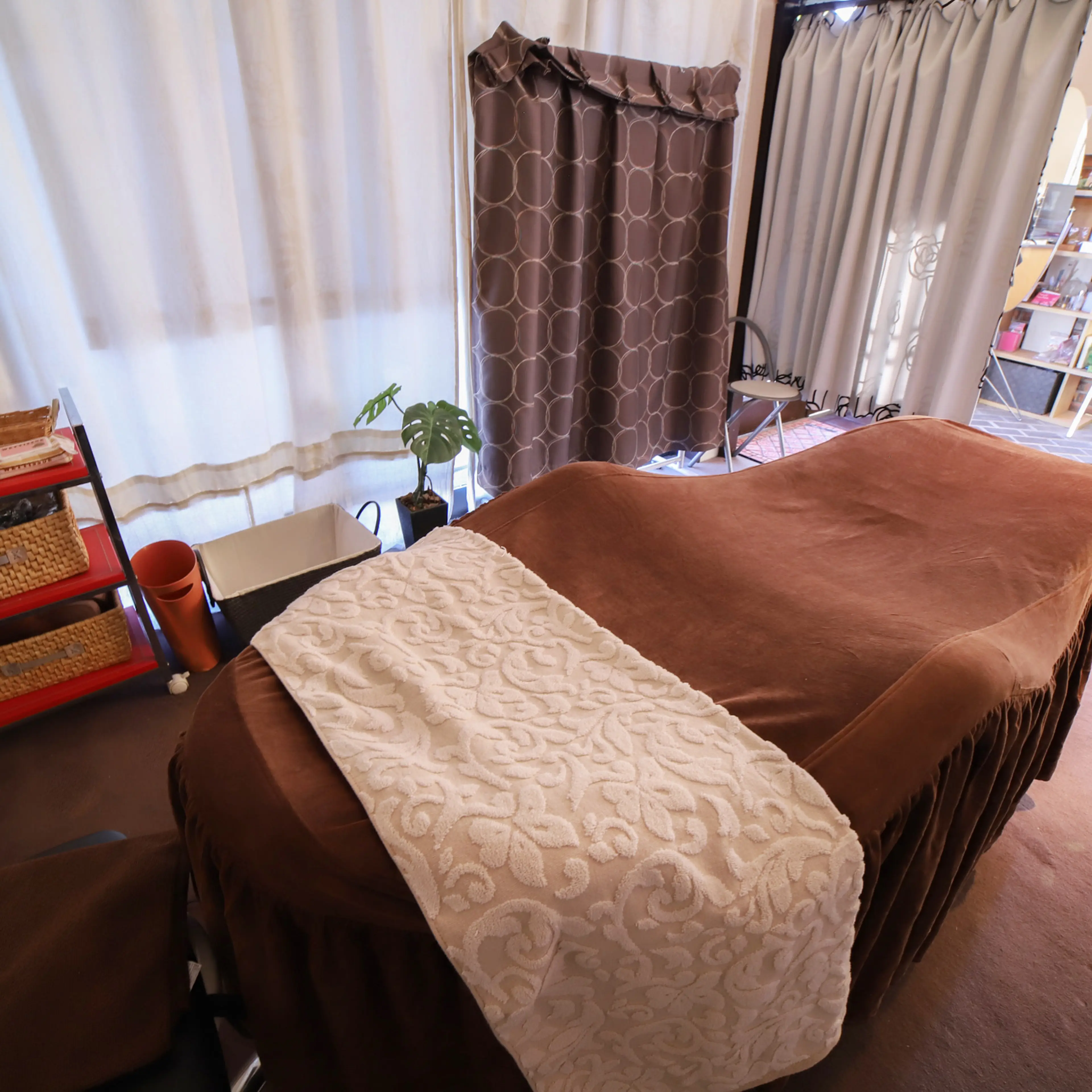 サロンドビーの内観・外観1