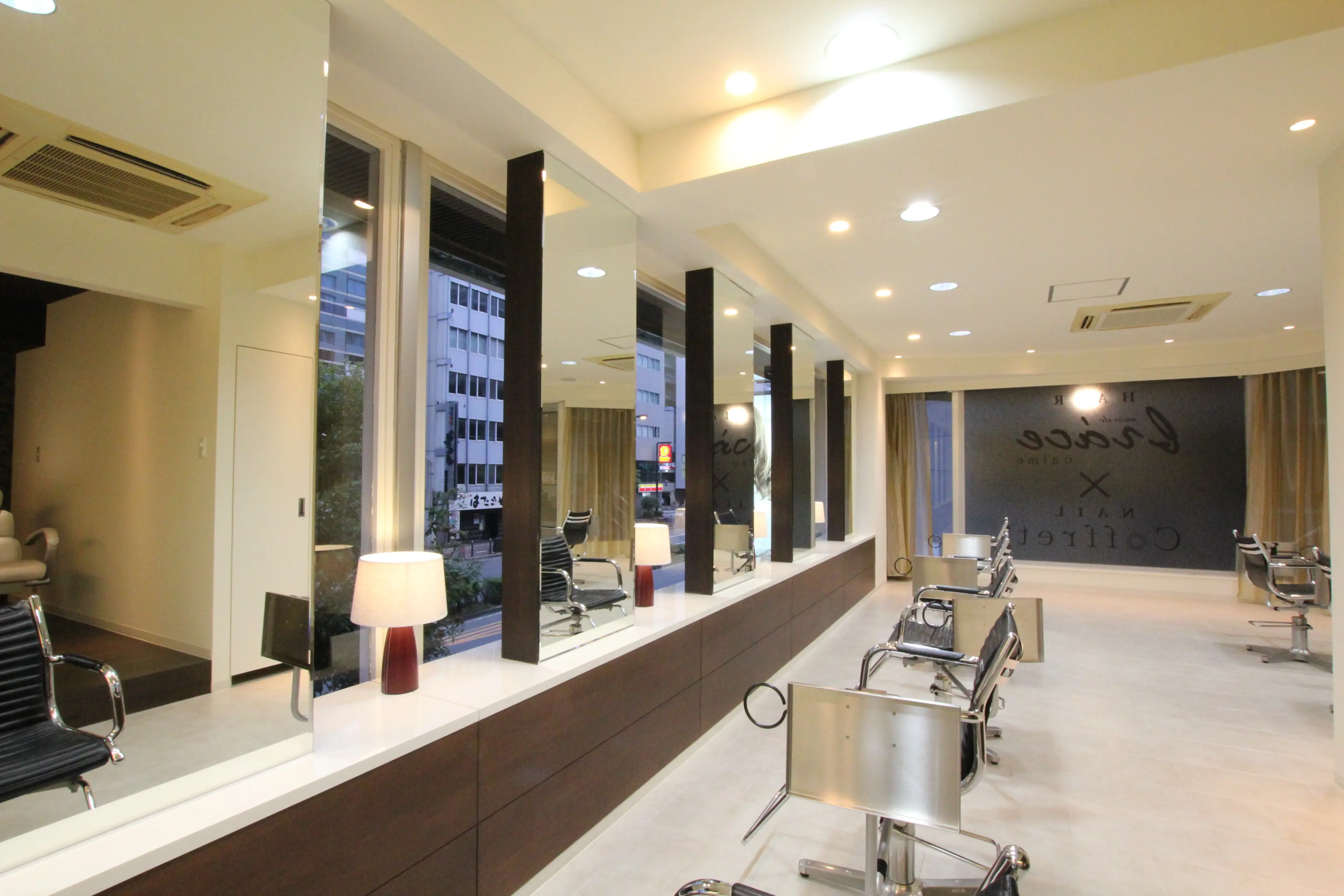 ソワンドゥブレスカルム西中島の内観・外観2