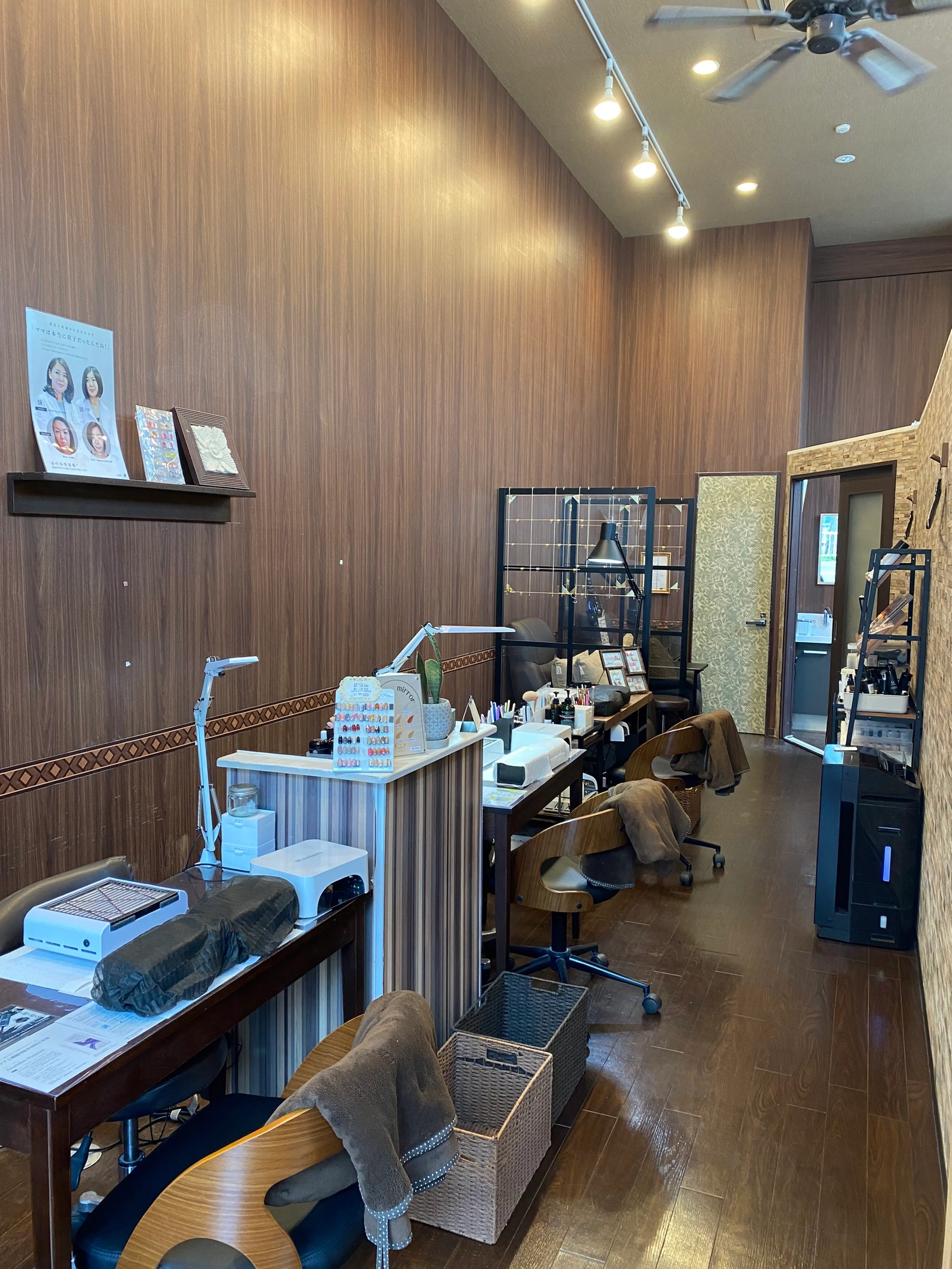 nailsalon LEGAOSの内観・外観2