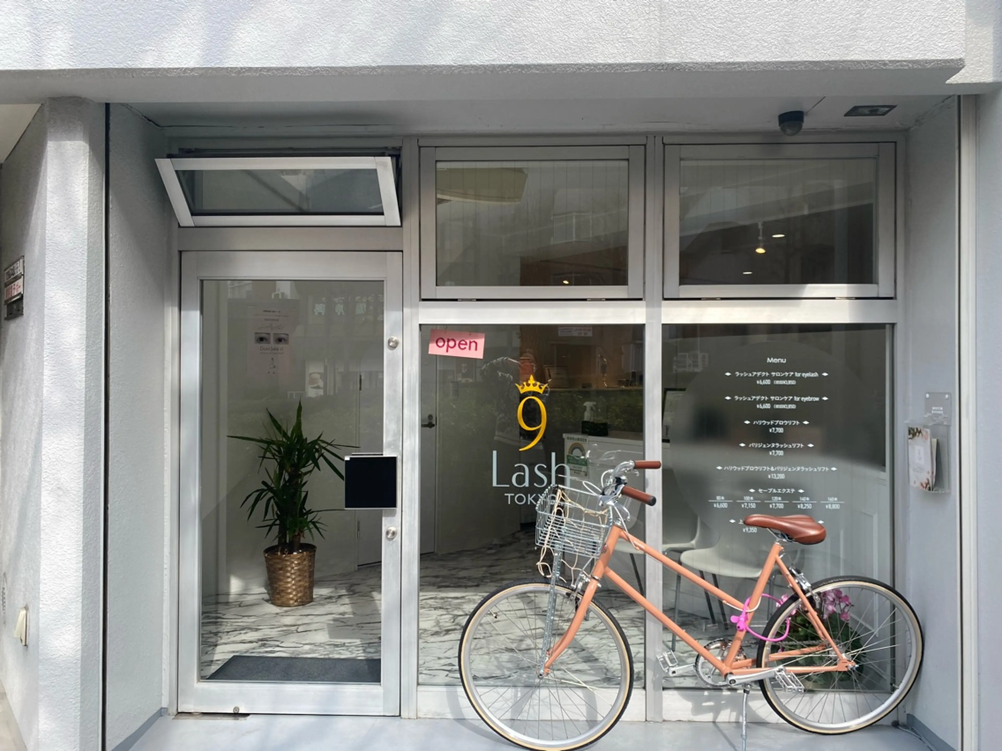 9Lash TOKYO ナインラッシュトウキョウの内観・外観2