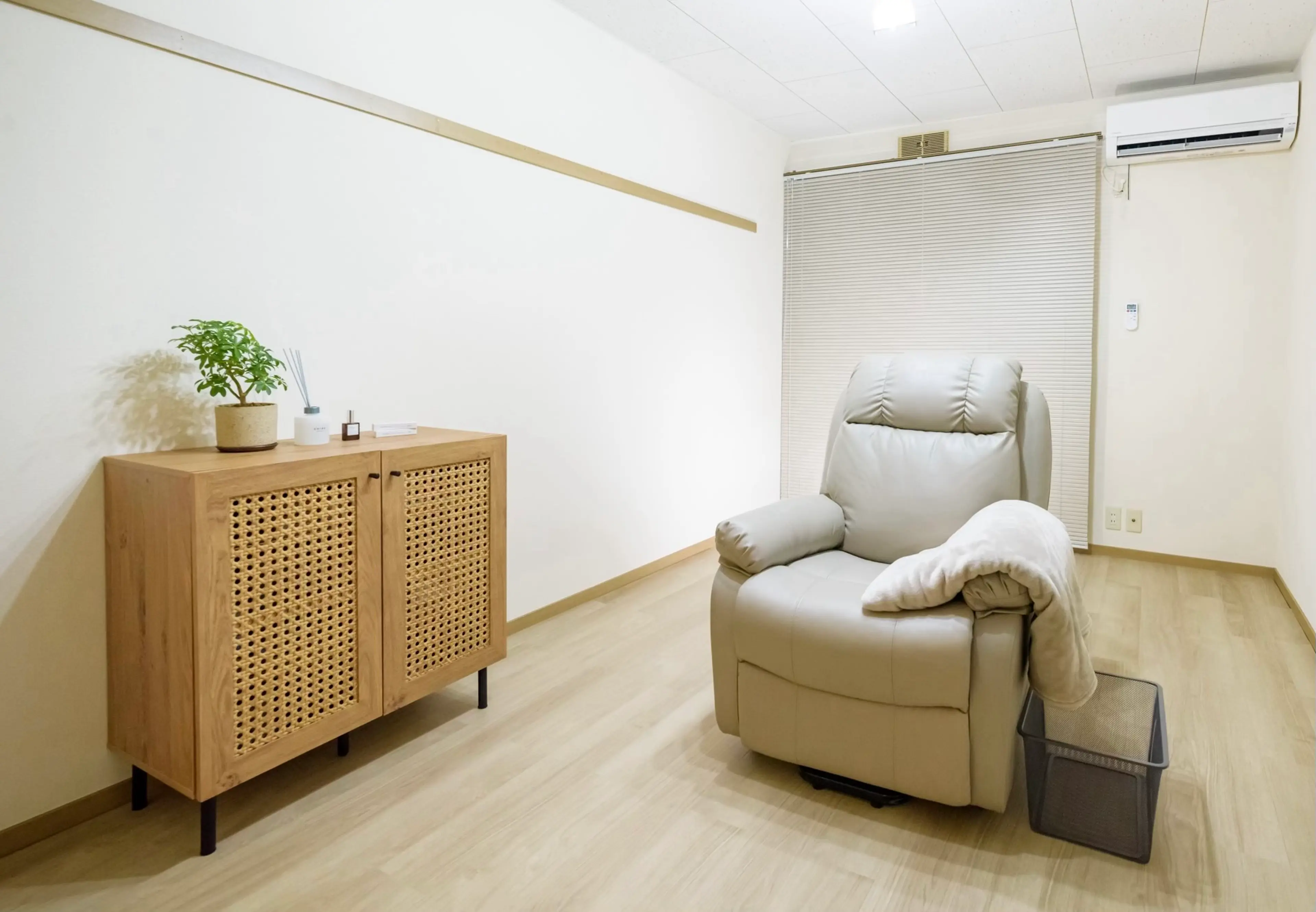 RIMの内観・外観1