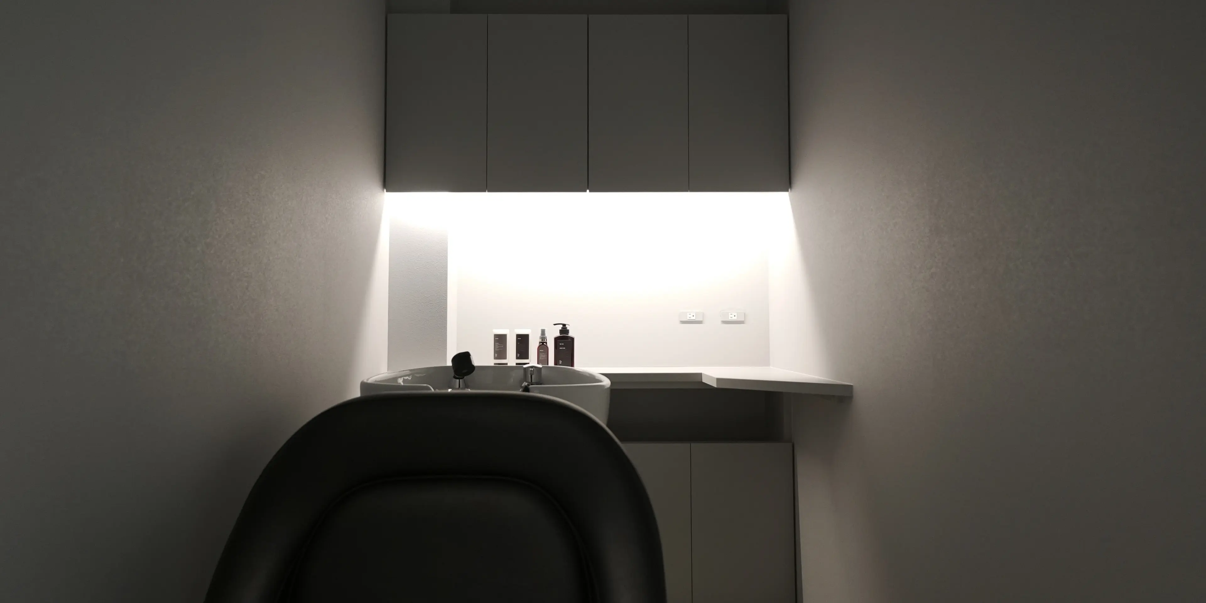 BE HERE NOW【ビーヒアナウ】の内観・外観2