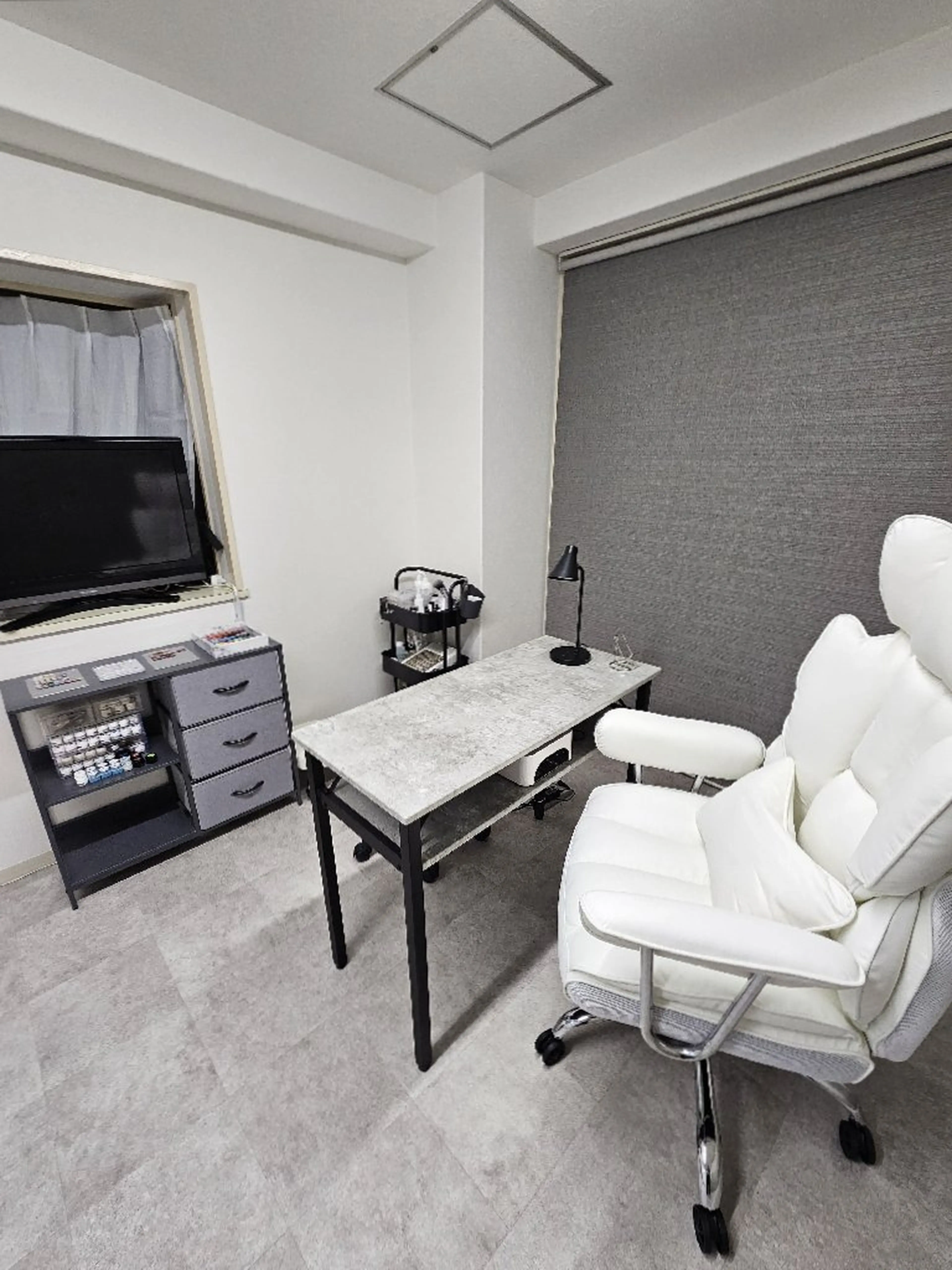 Lia Nailの内観・外観1