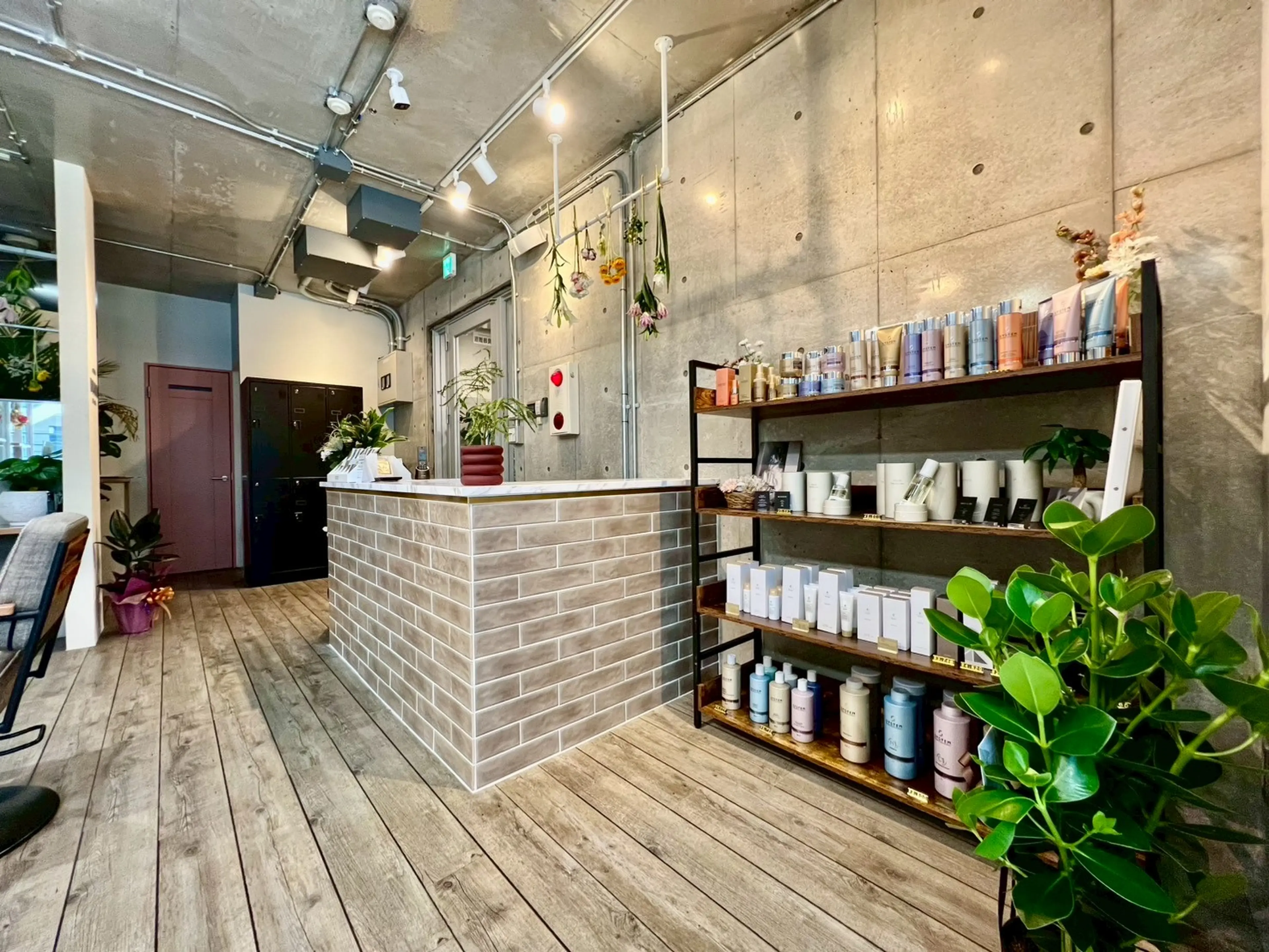 ULUA吉祥寺店の内観・外観1