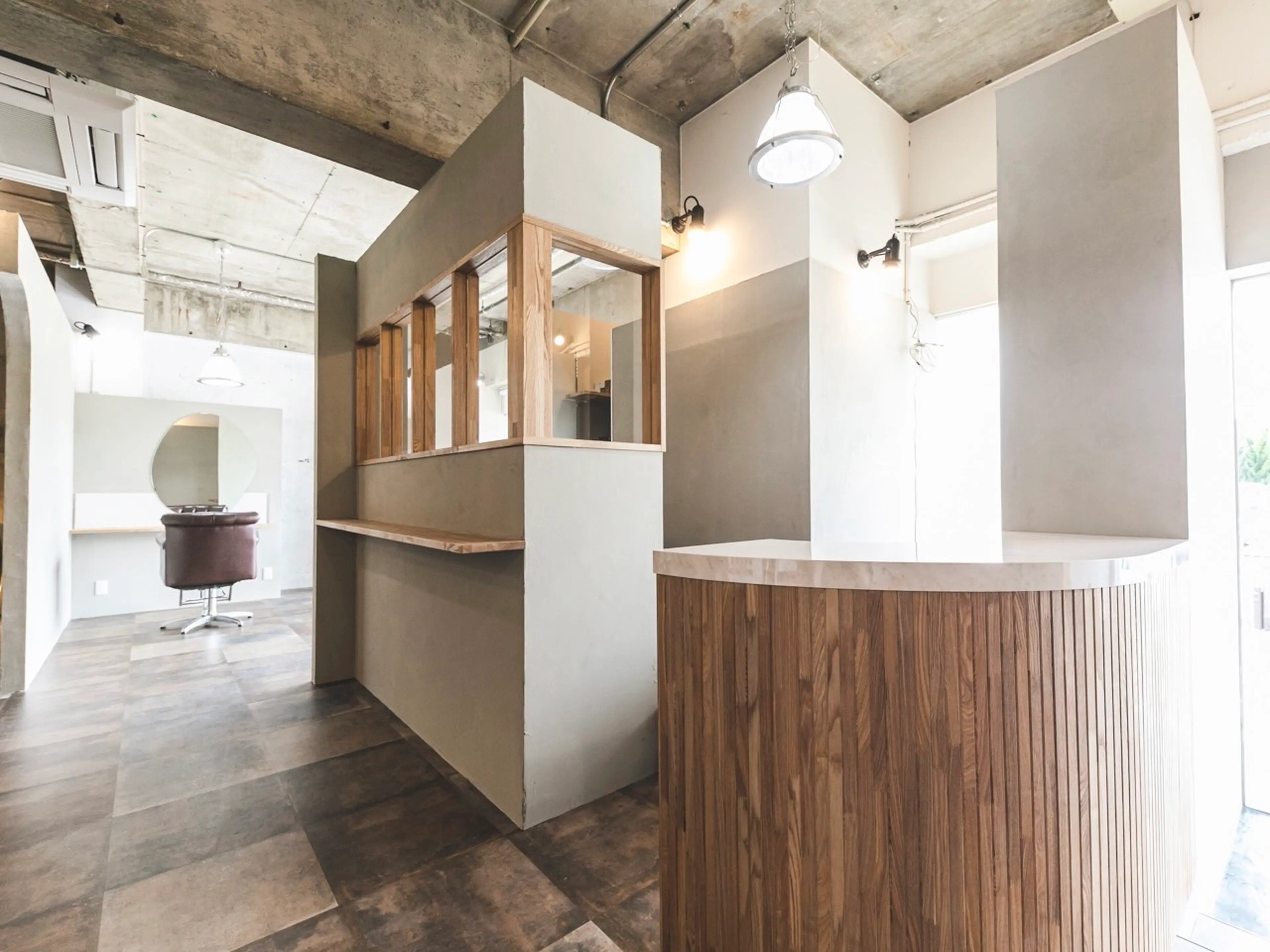 Ｐｏｍｐａｄｏｕｒの内観・外観3