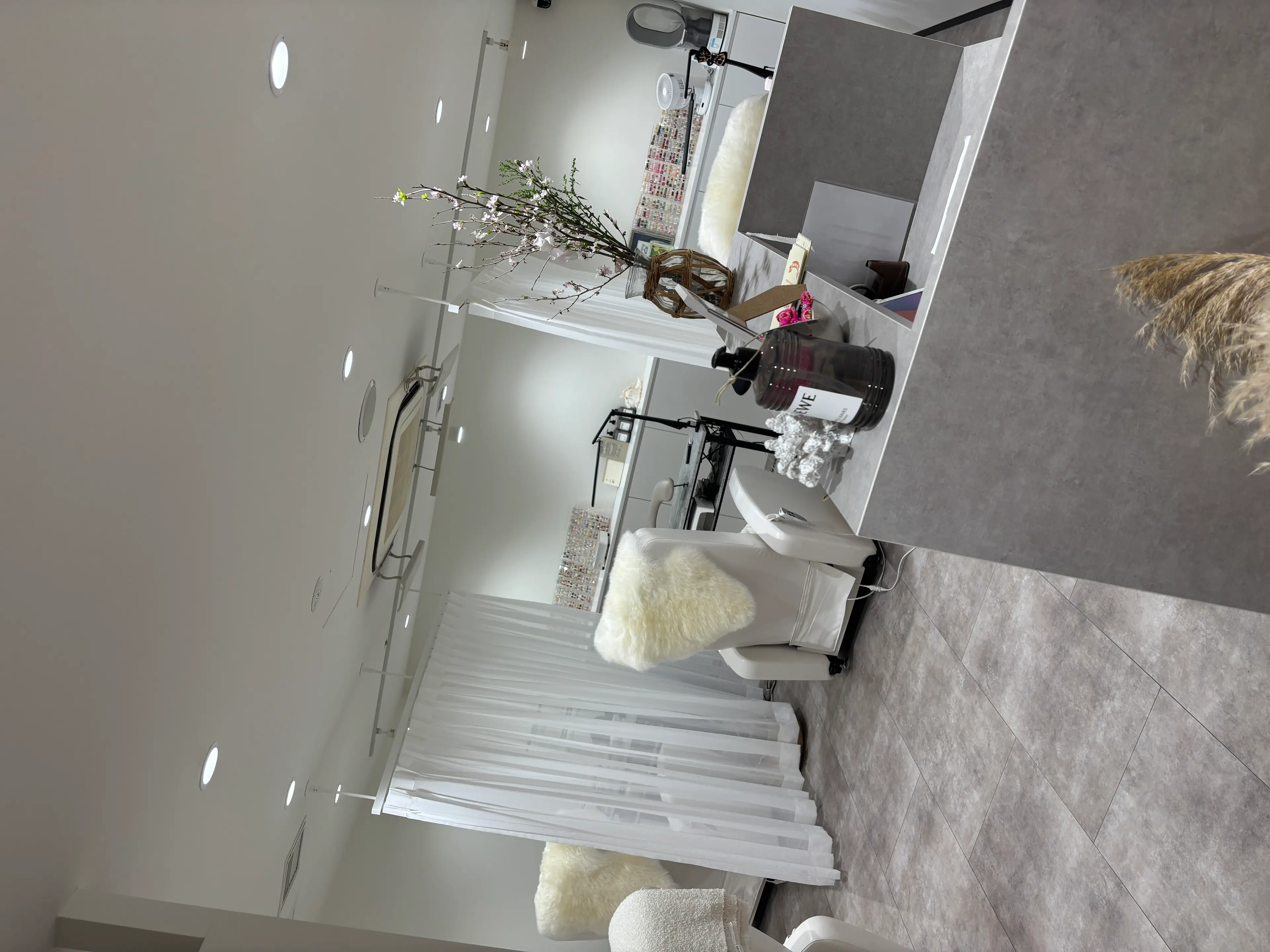 Nailed it!の内観・外観1