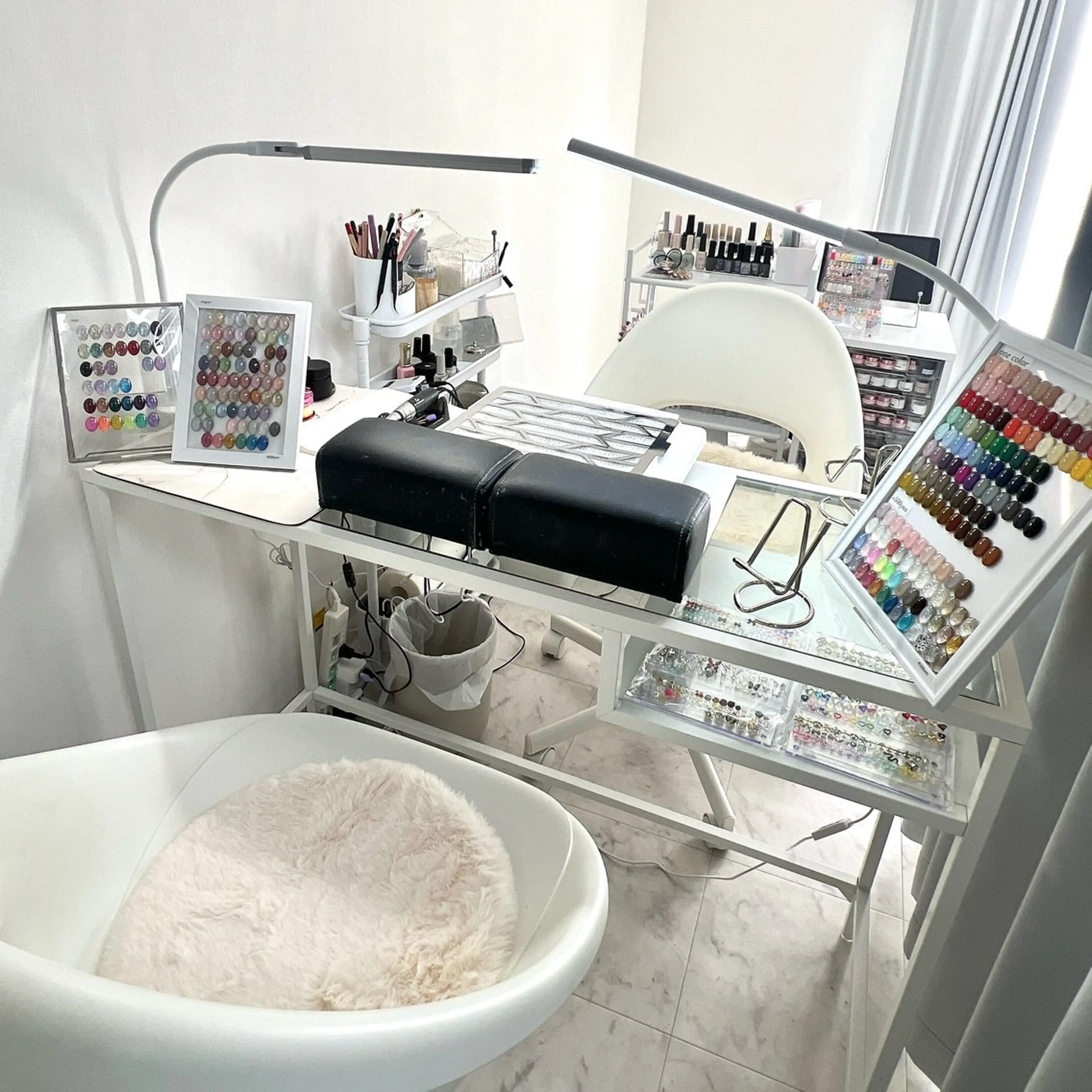 lotty nail 自由が丘の内観・外観1