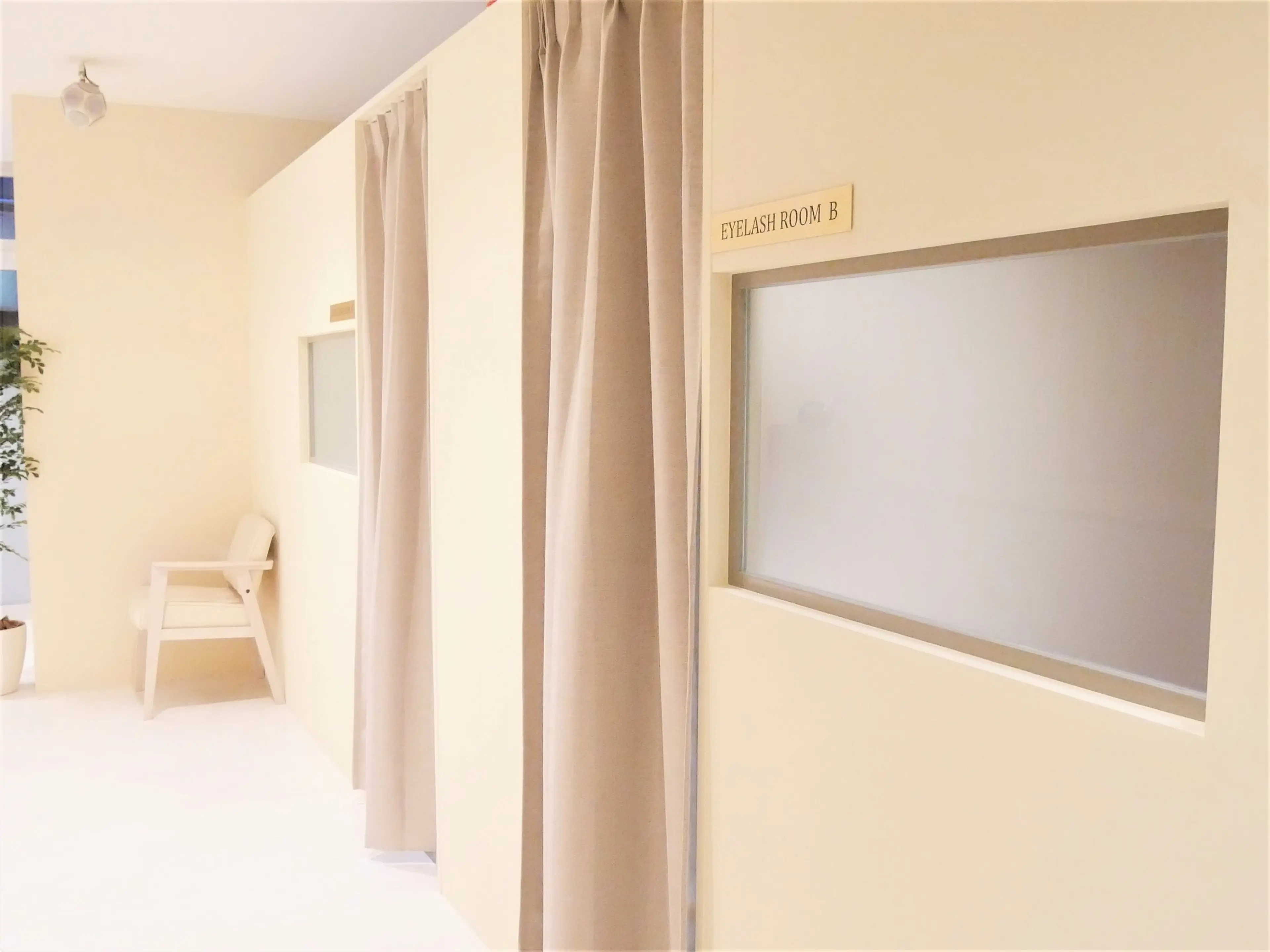 EARTH Eyelash センター南の内観・外観1