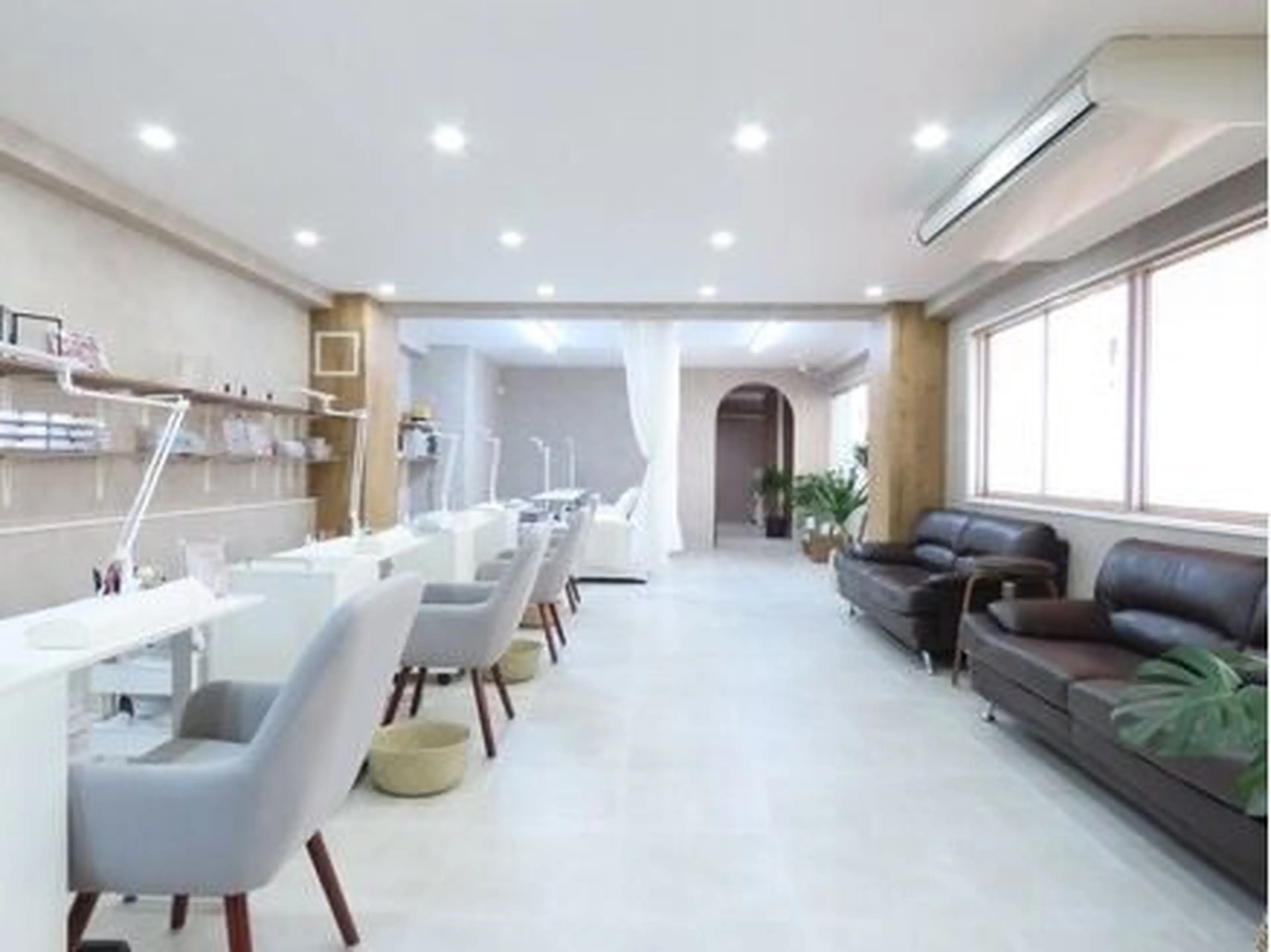 Alet salonの内観・外観1