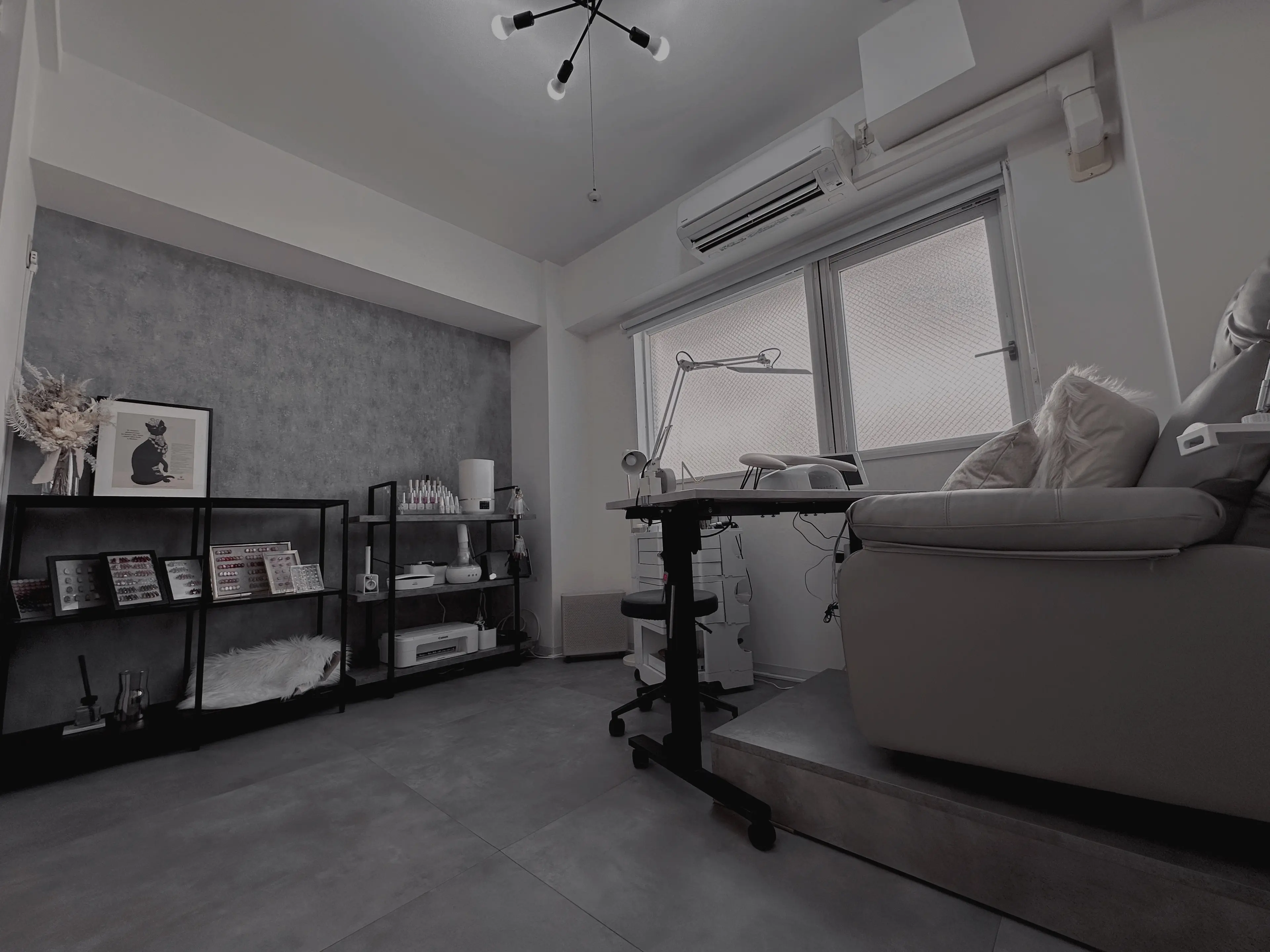 U.nailの内観・外観1