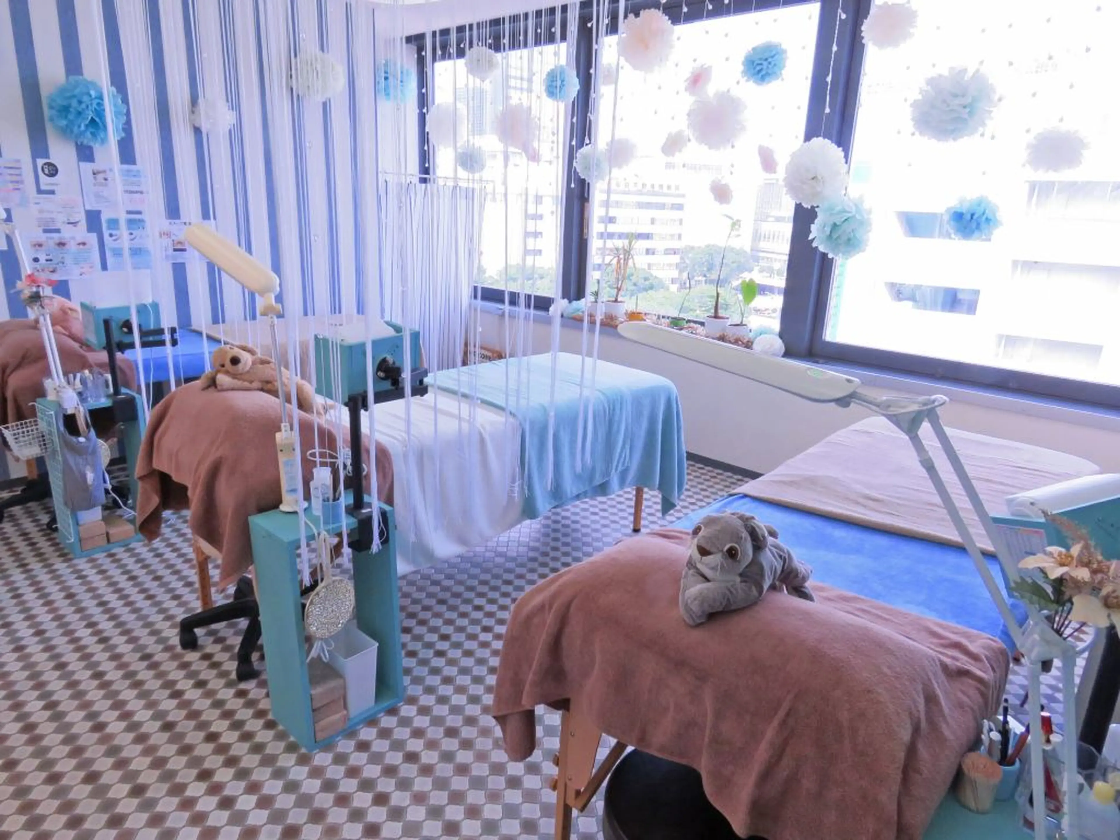 Eyelash Salon ～or LATTe～ 仙台店の内観・外観2