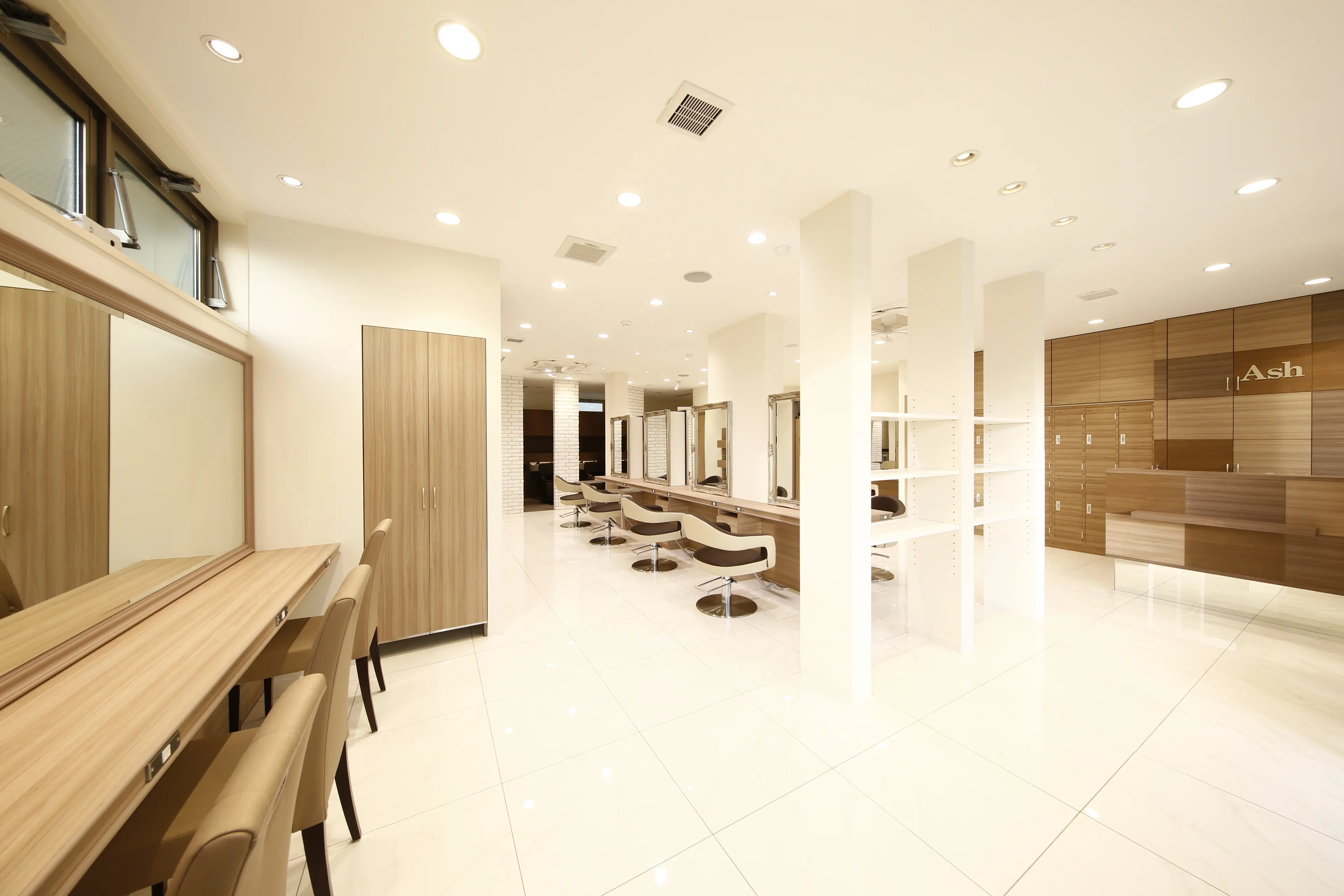 Ash戸田公園店の内観・外観2