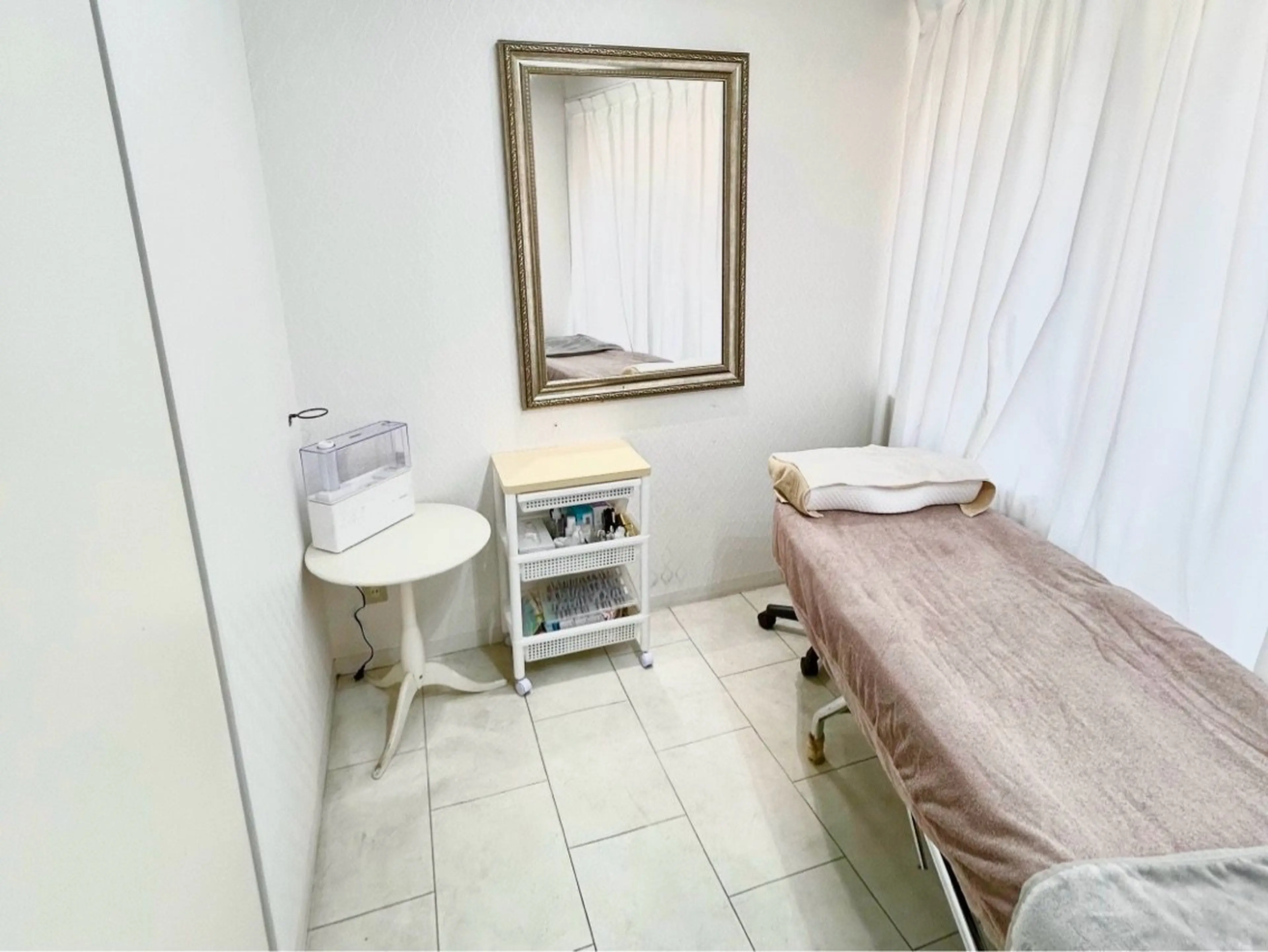 Lumina eyelash【ﾙﾐﾅｱｲﾗｯｼｭ】の内観・外観1