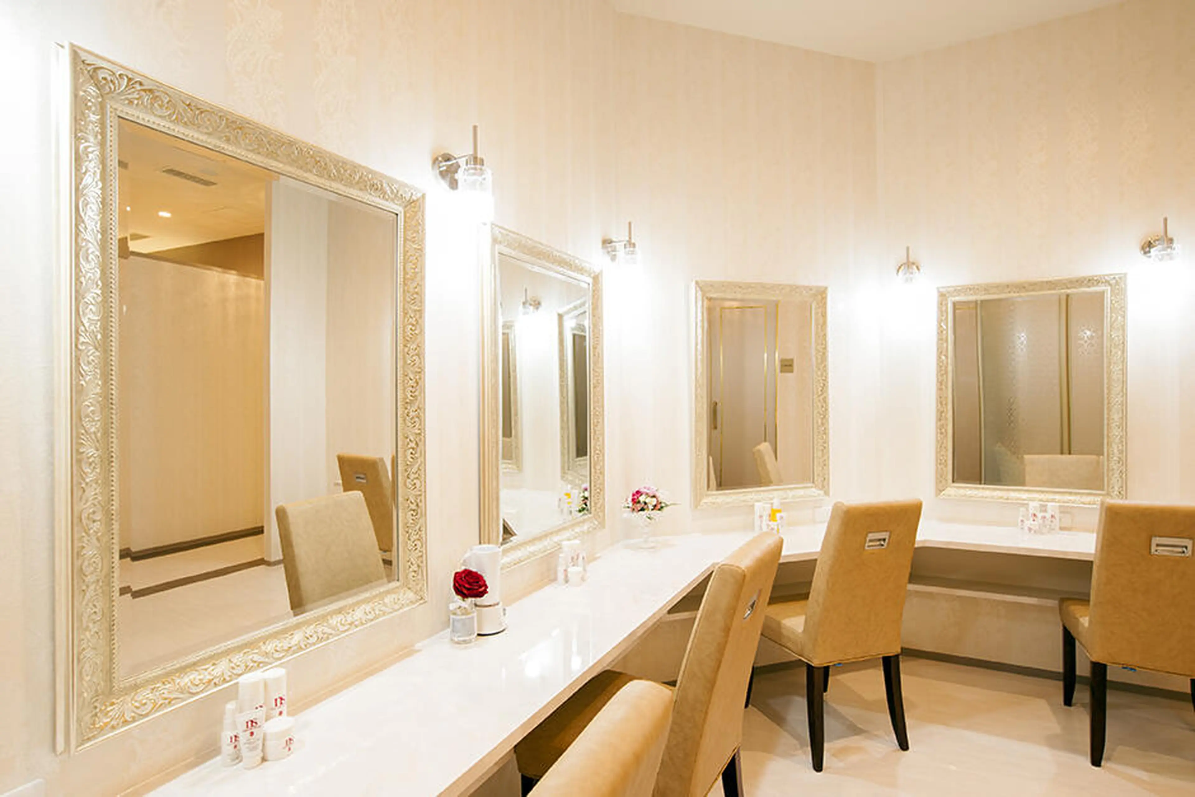 スリムビューティハウス 池袋総本店の内観・外観3