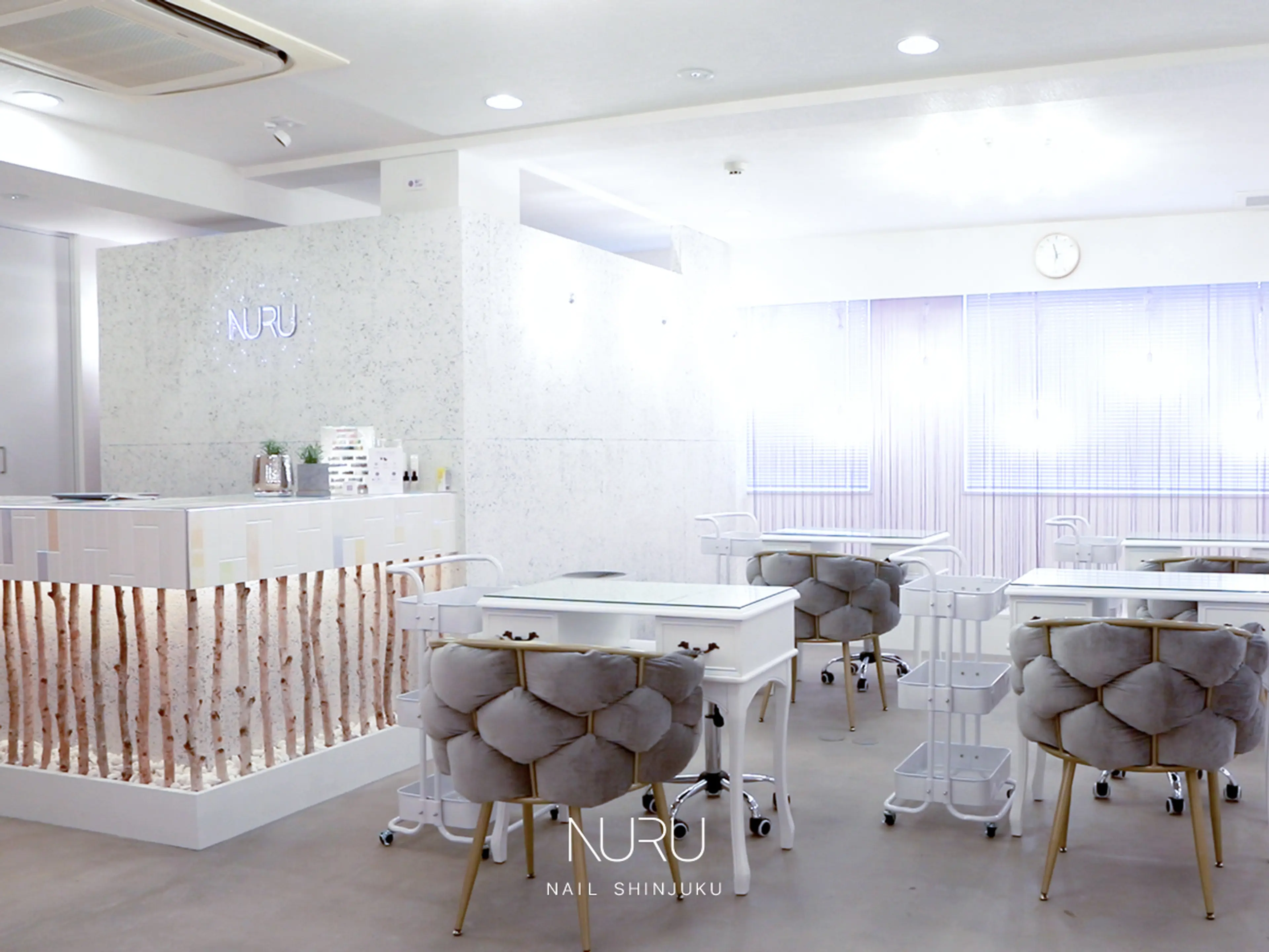 NURU NAIL 新宿の内観・外観2