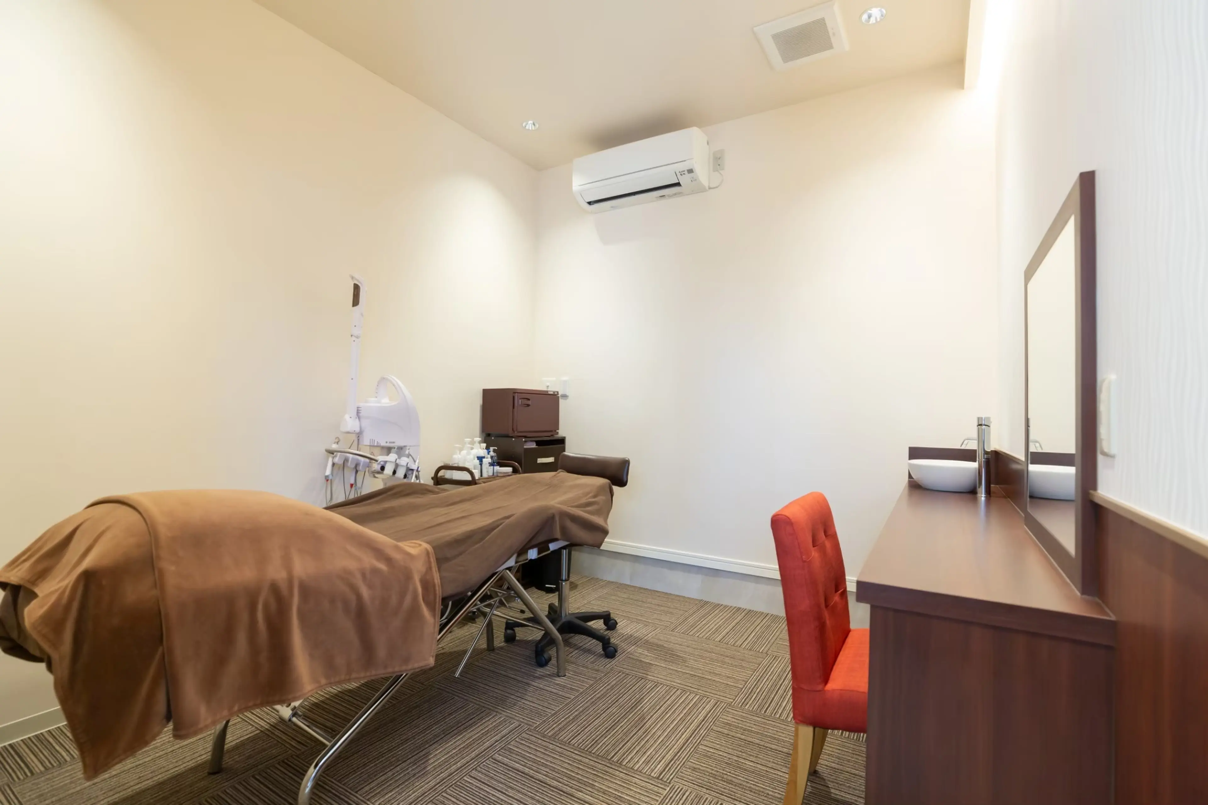 Hair&Esthetic LiAnnの内観・外観2