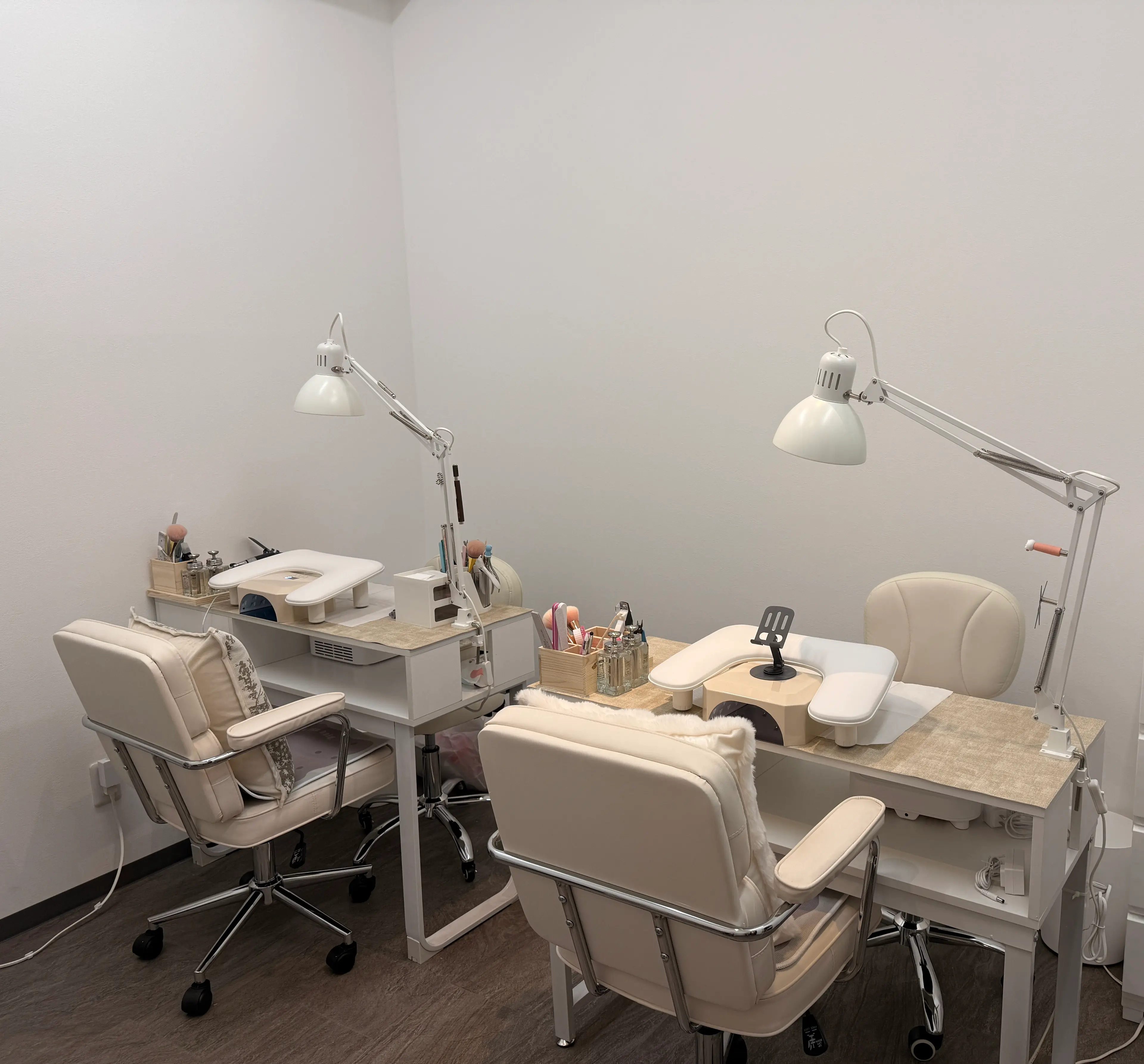 STAR ONE NAIL SALONの内観・外観2