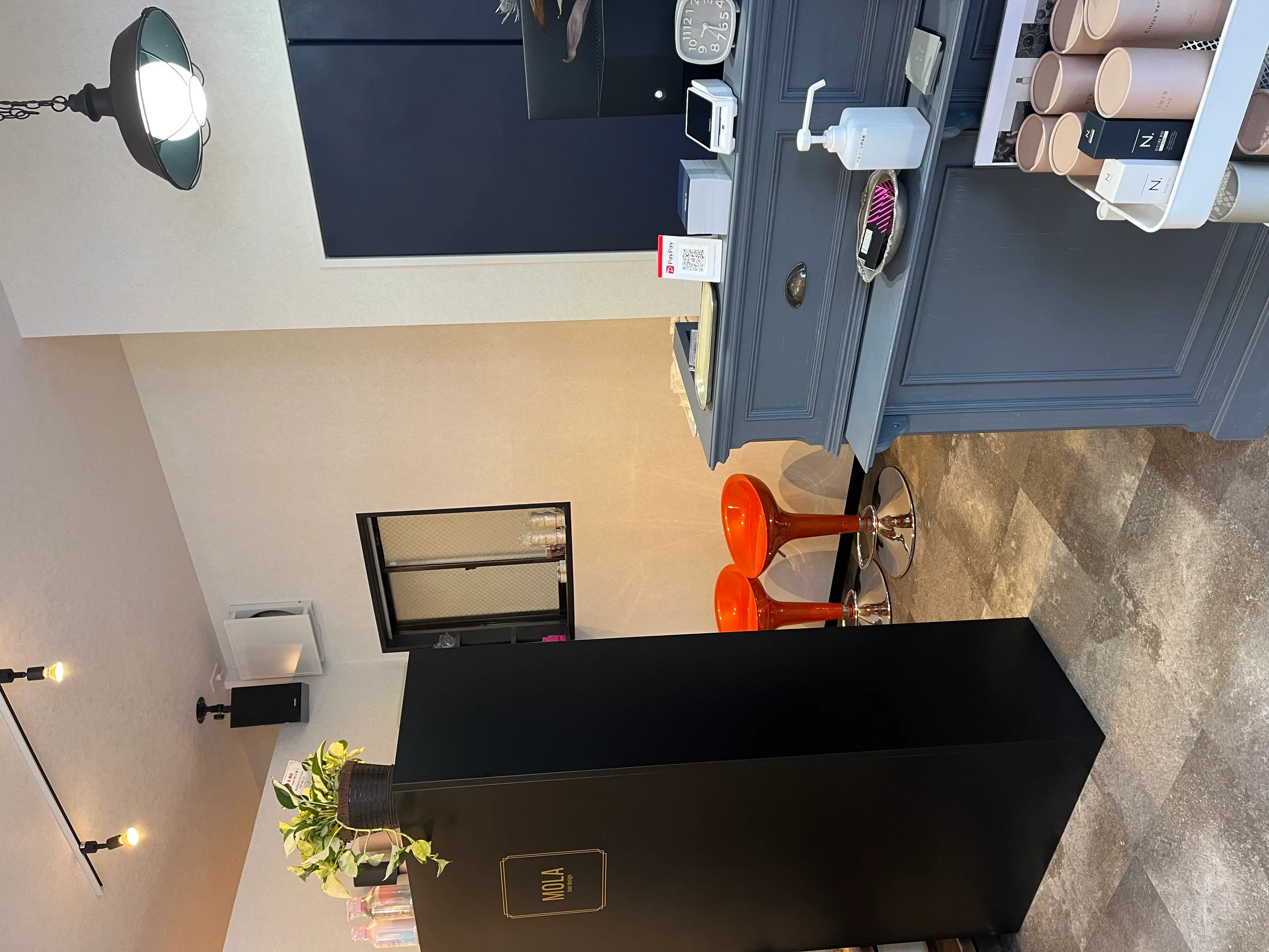 MOLA hair designの内観・外観3