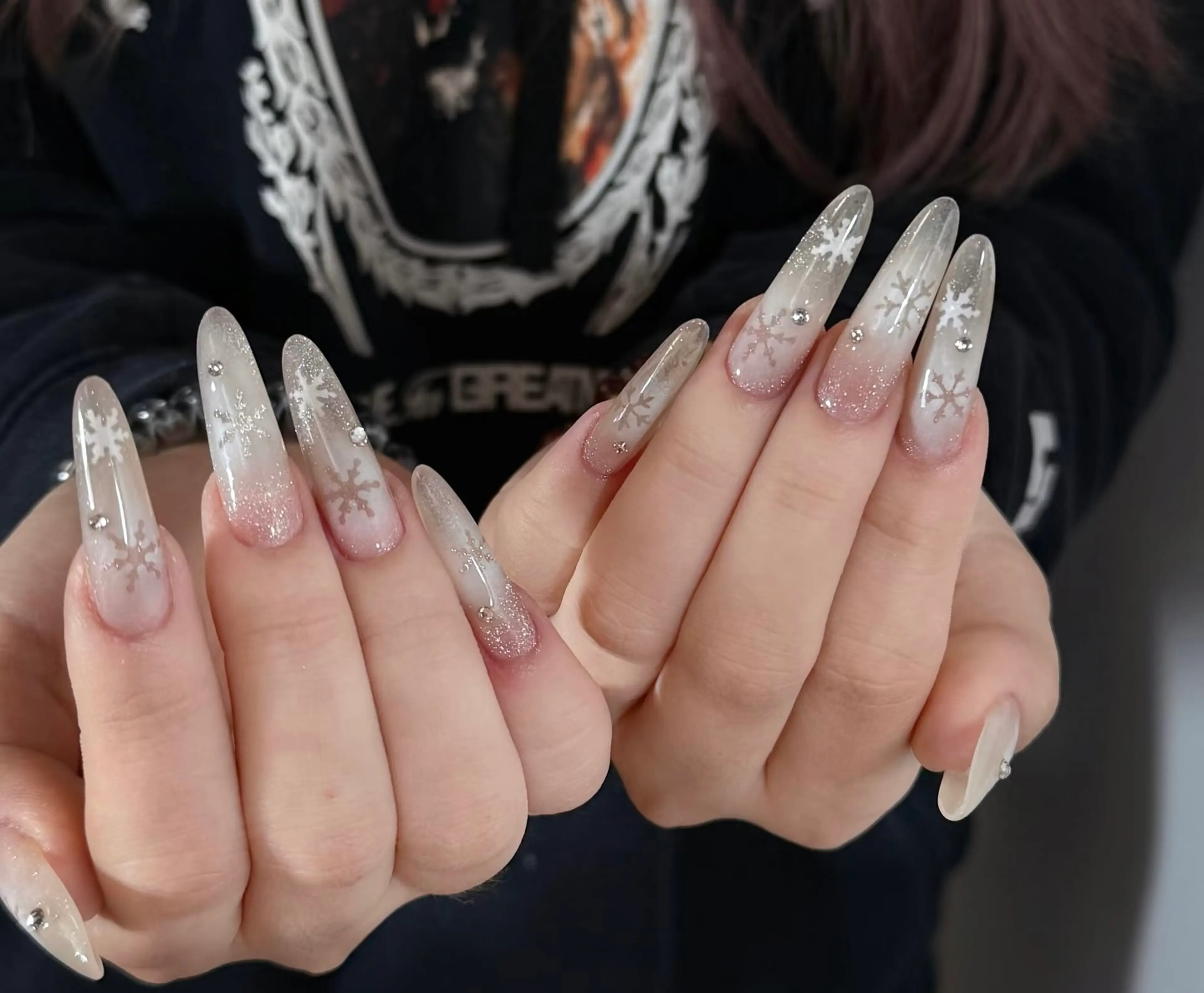 YUAN.Nailの内観・外観2