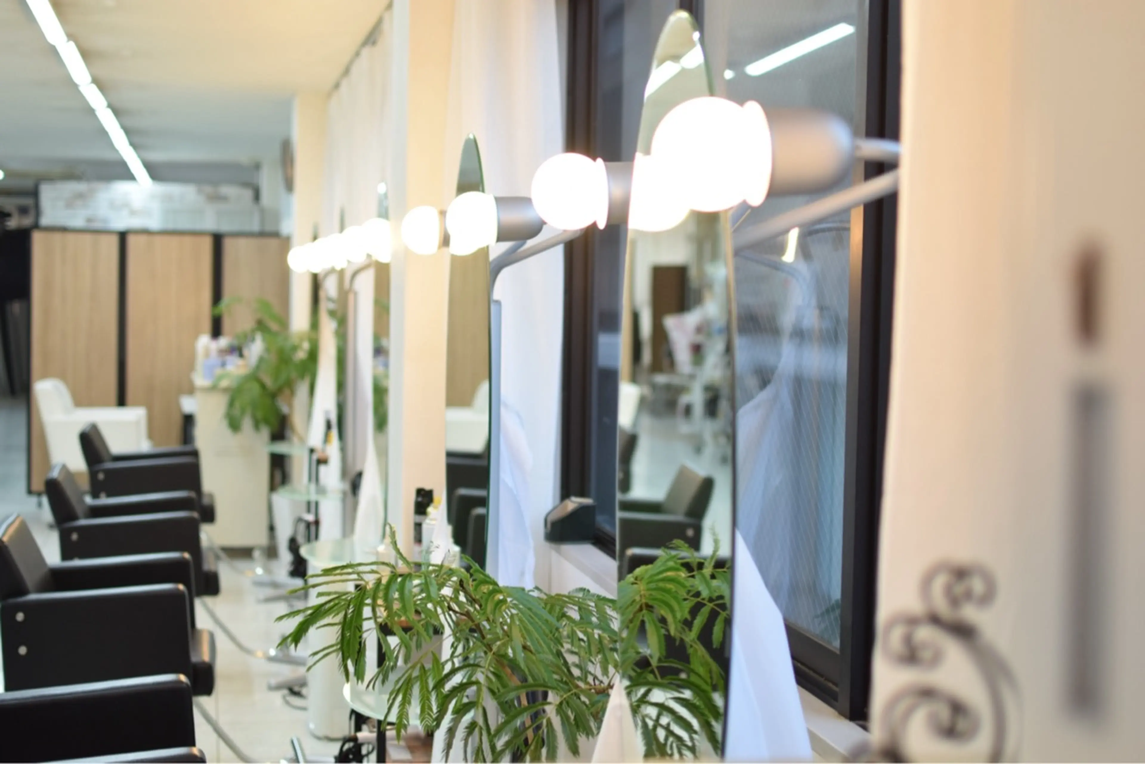 ヘアメイクスタジオ MIMUROの内観・外観2