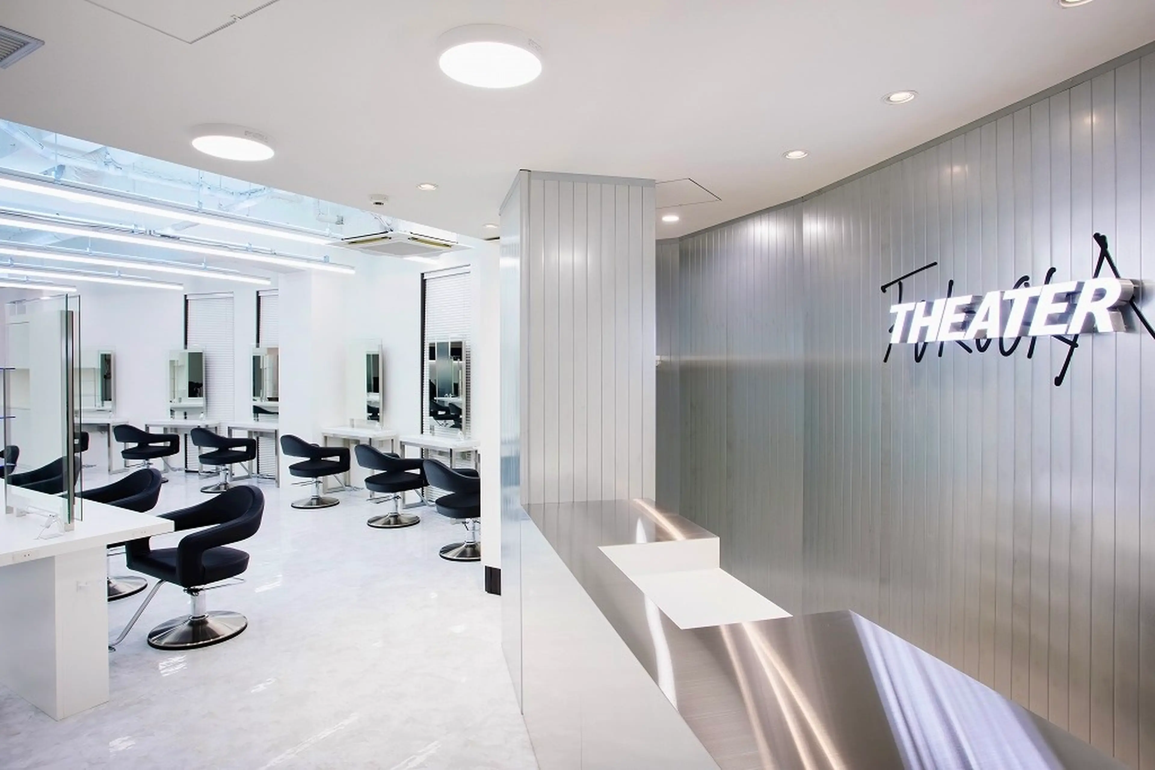 THEATER FUKUOKAの内観・外観1