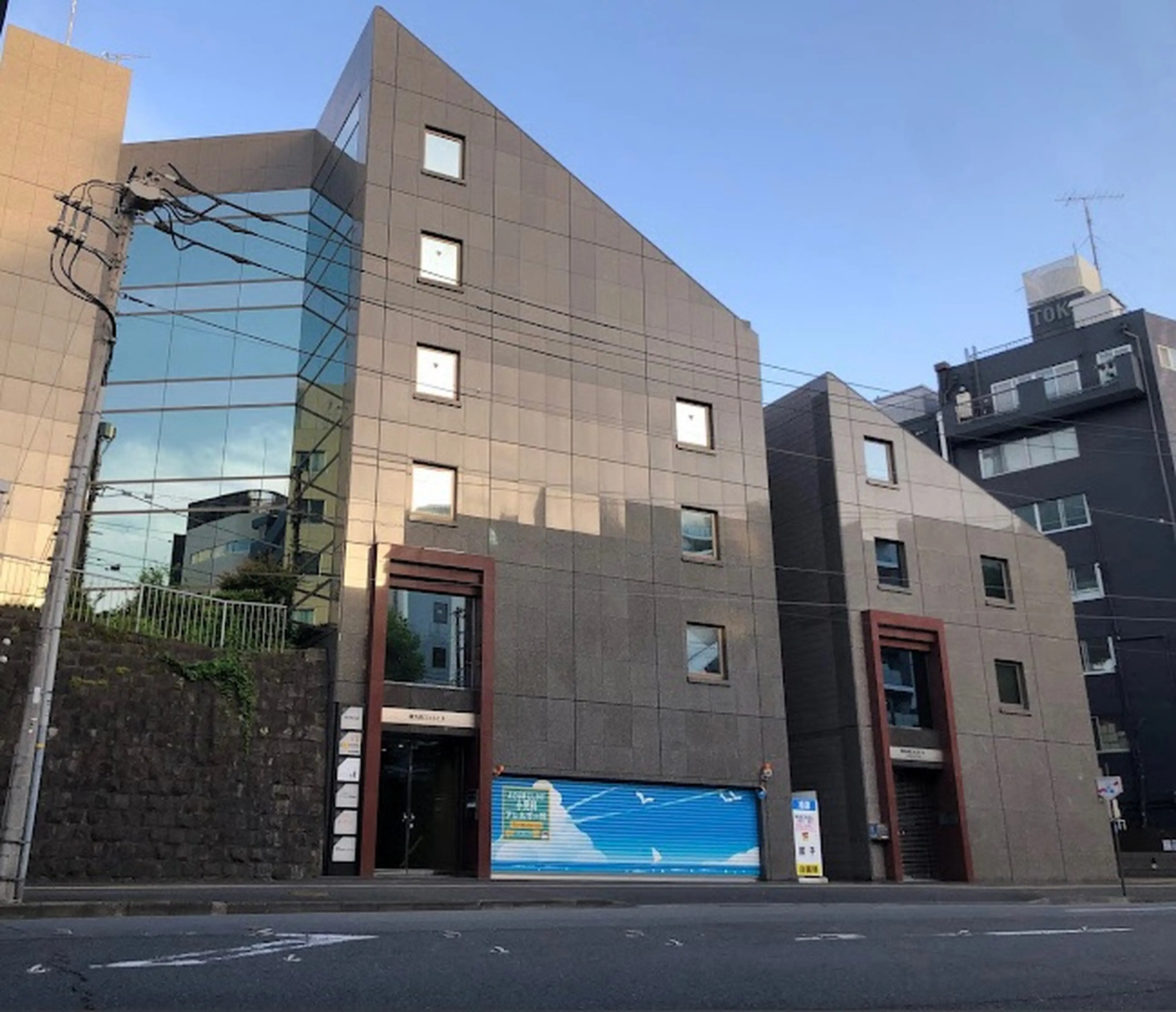 【”不腸”改善専門店】腸と頭の内観・外観2