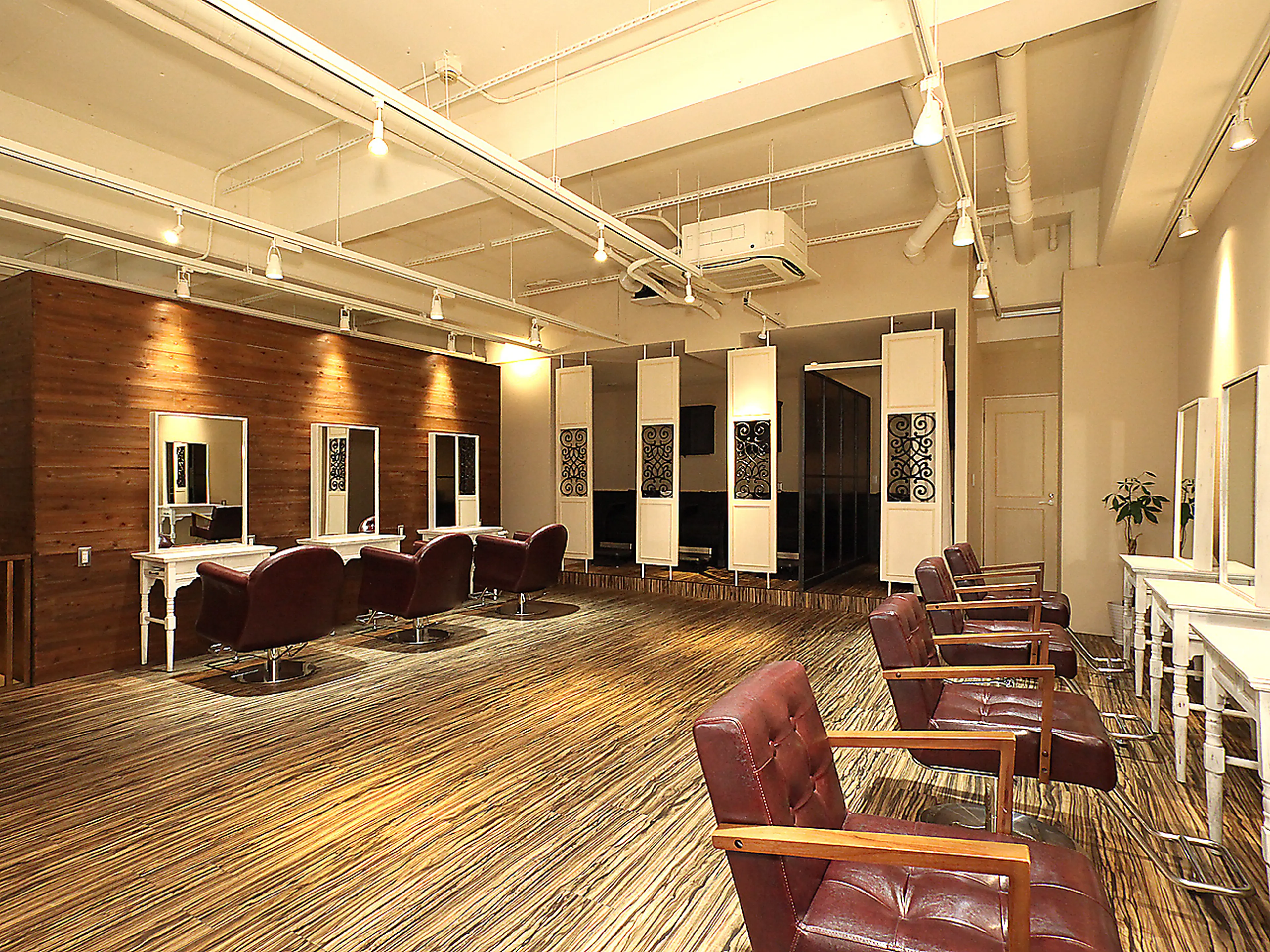 MODE K´ｓ　laviebelle庄内店の内観・外観1