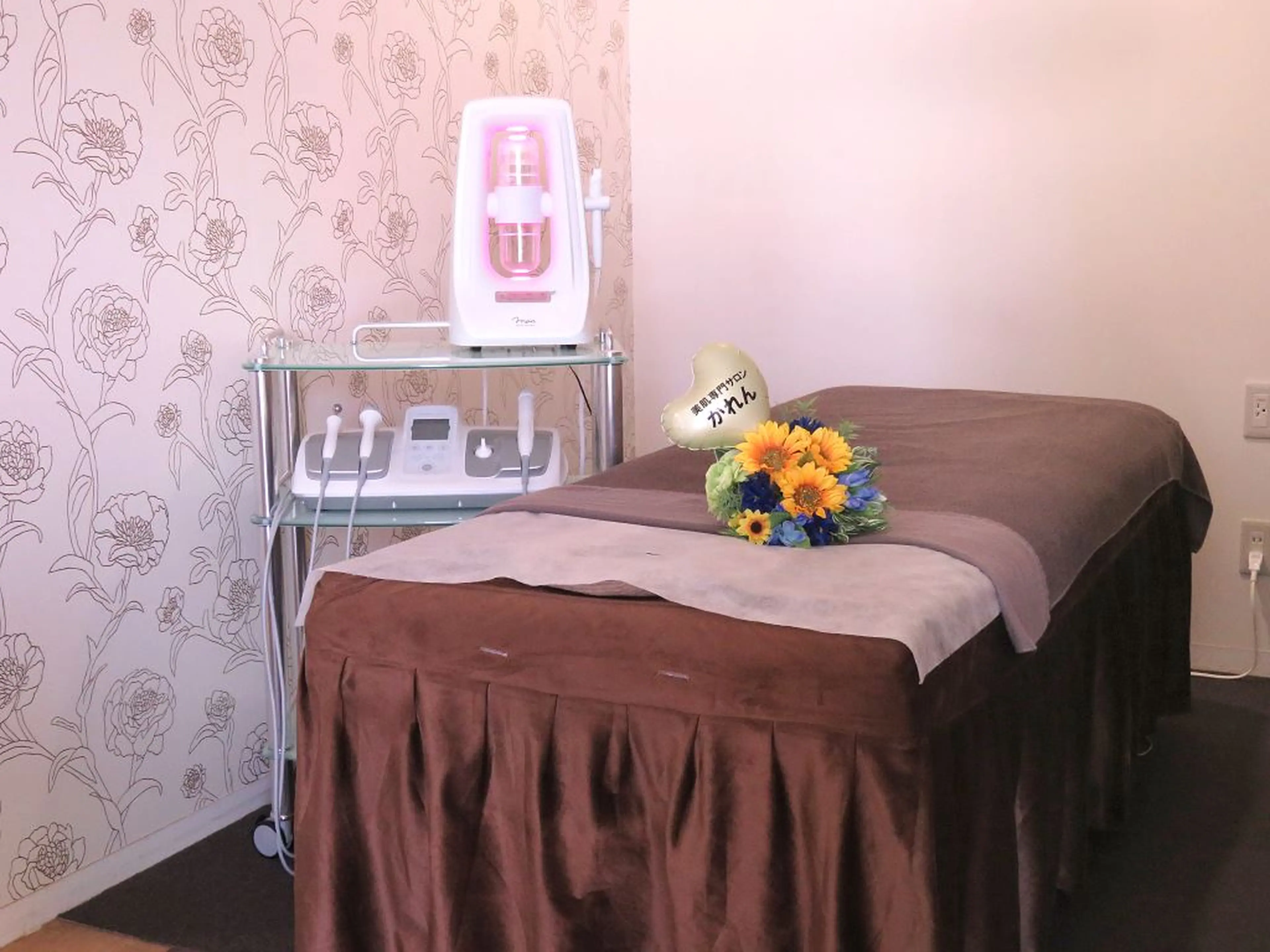 美肌専門サロンかれんの内観・外観3