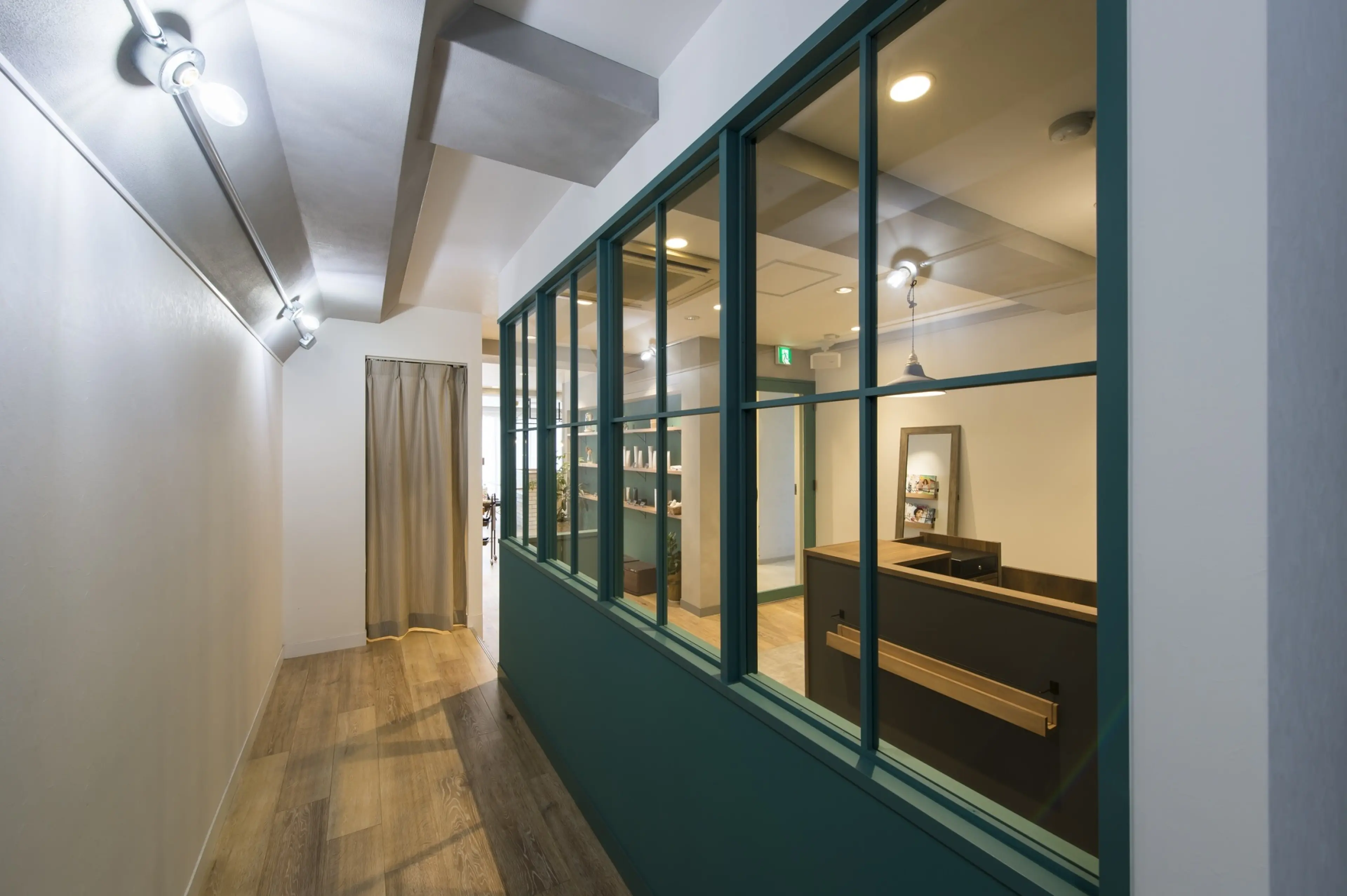 emis by melt 吉祥寺の内観・外観2