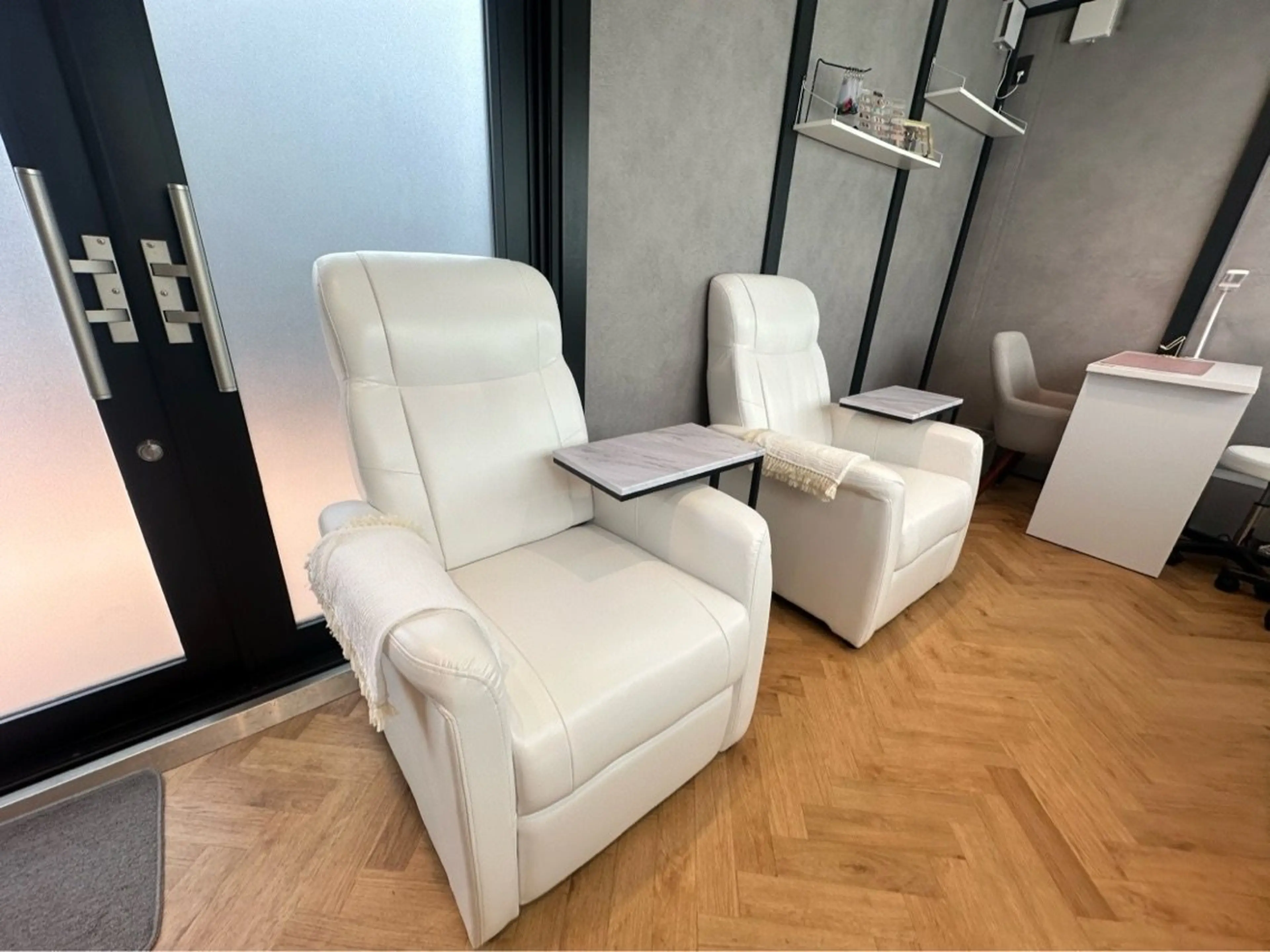 ネイルサロンWELINAの内観・外観2