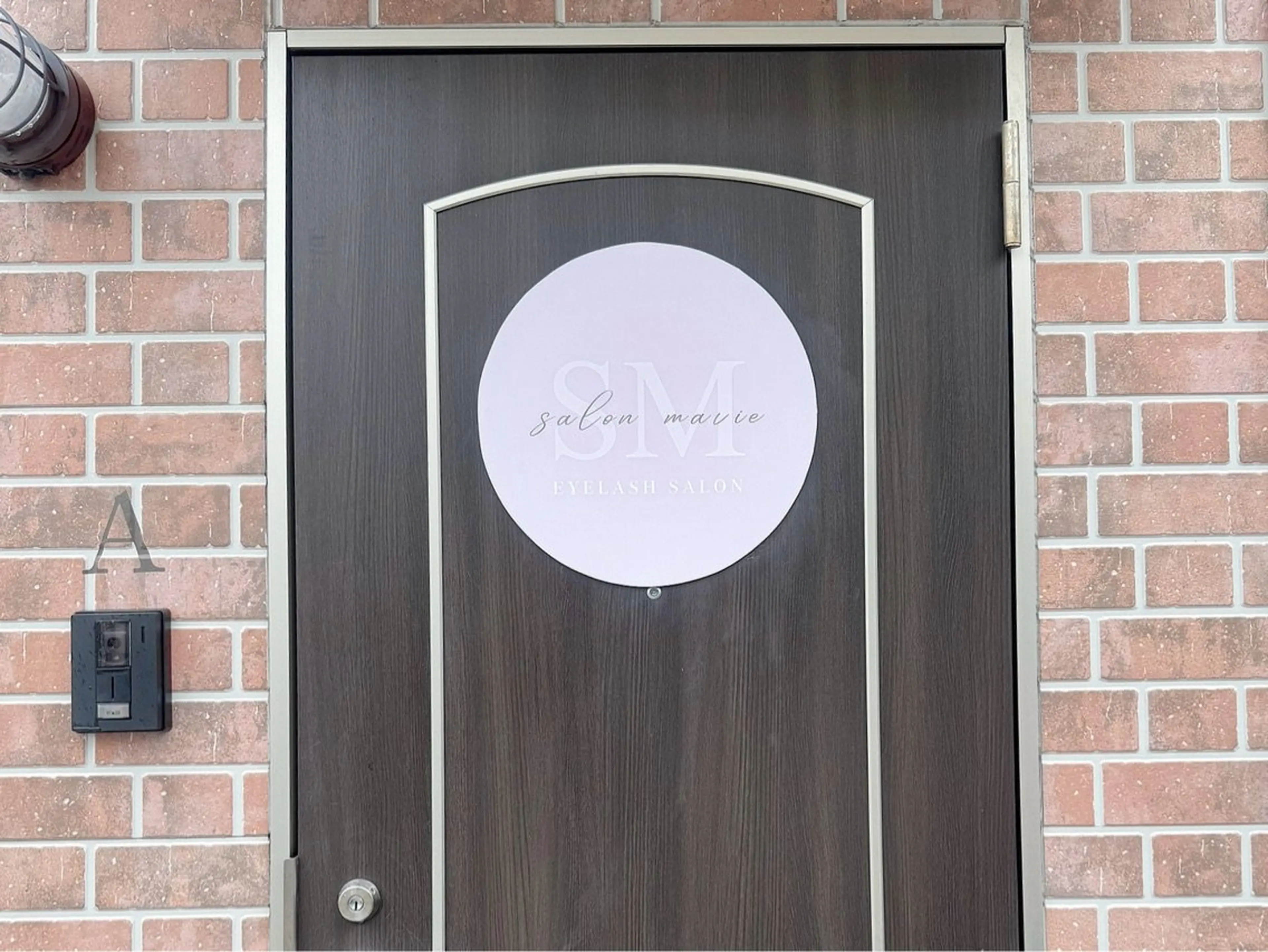 Salon Mavieの内観・外観2