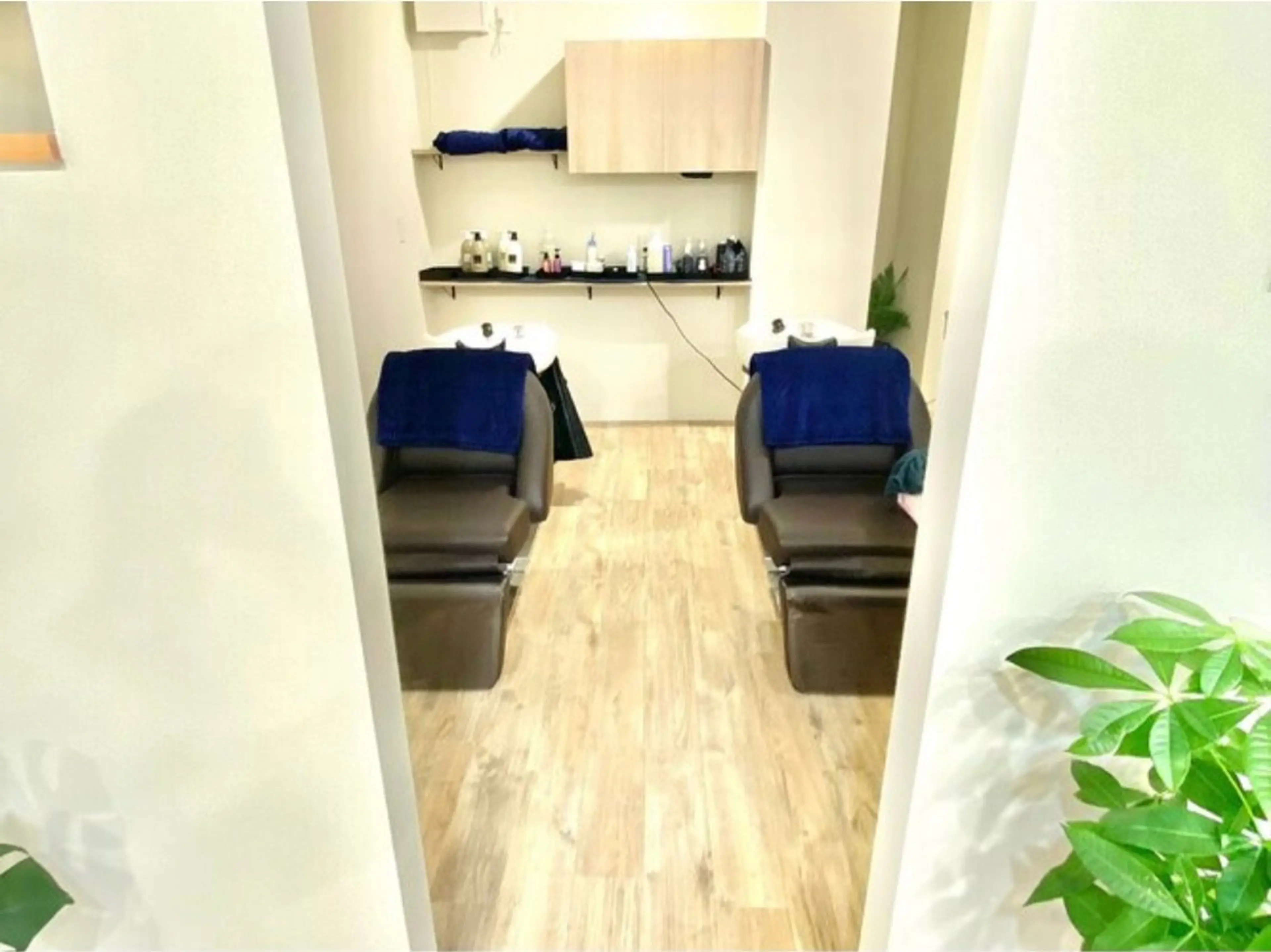 gyfu& hair design 甲府店の内観・外観1