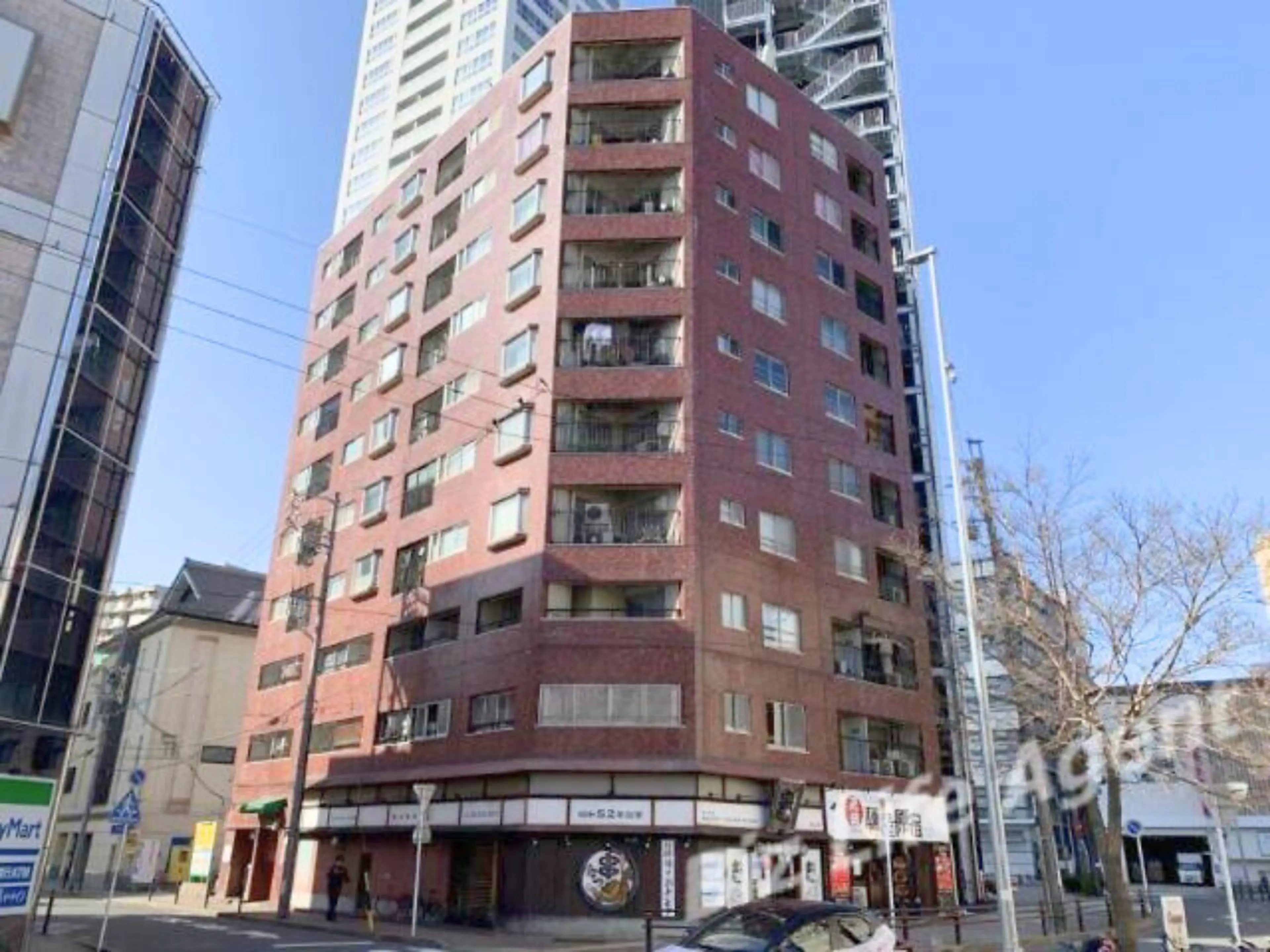 M.Brow　金山店の内観・外観1