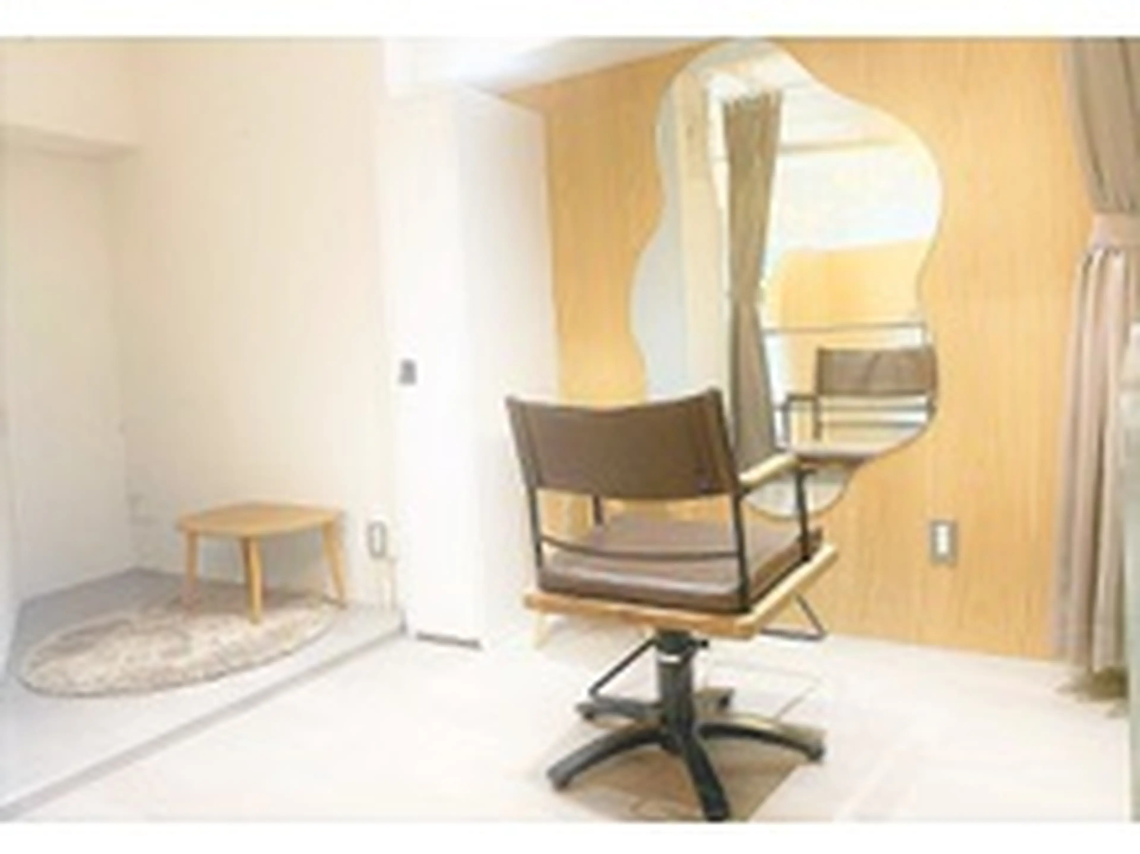 UNSOME Lille【アンサム リリー】の内観・外観3