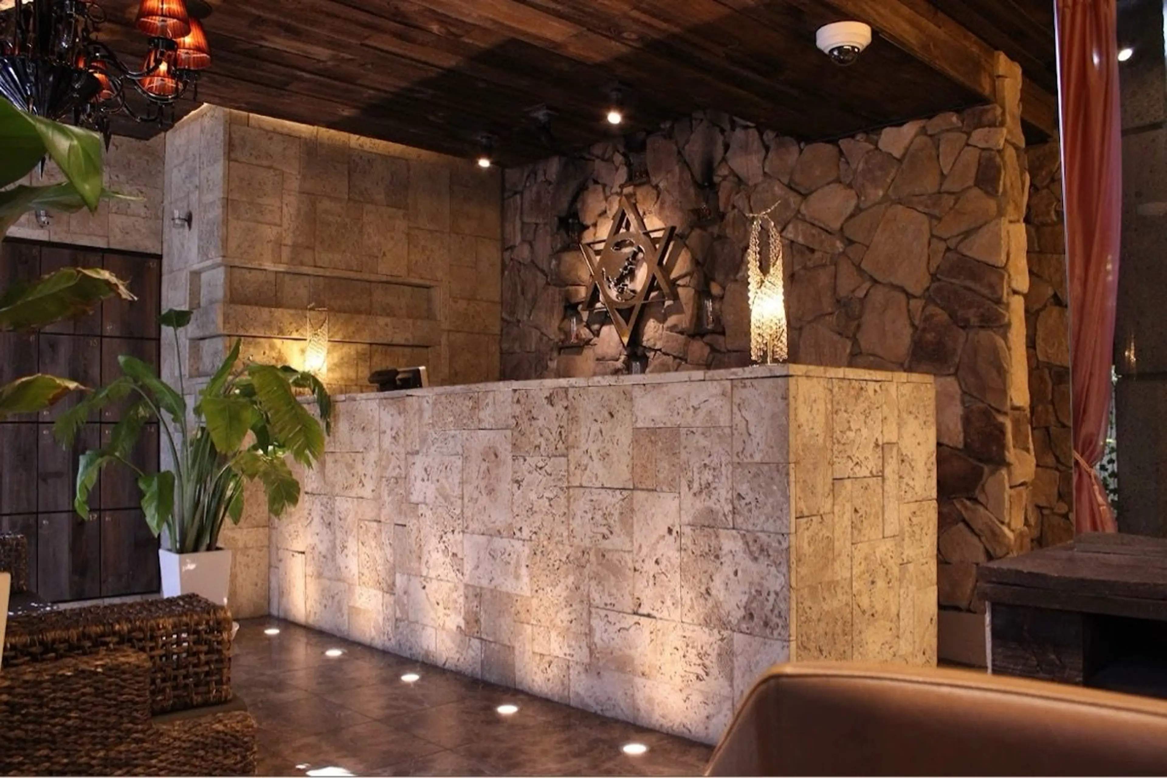 VOAの内観・外観1